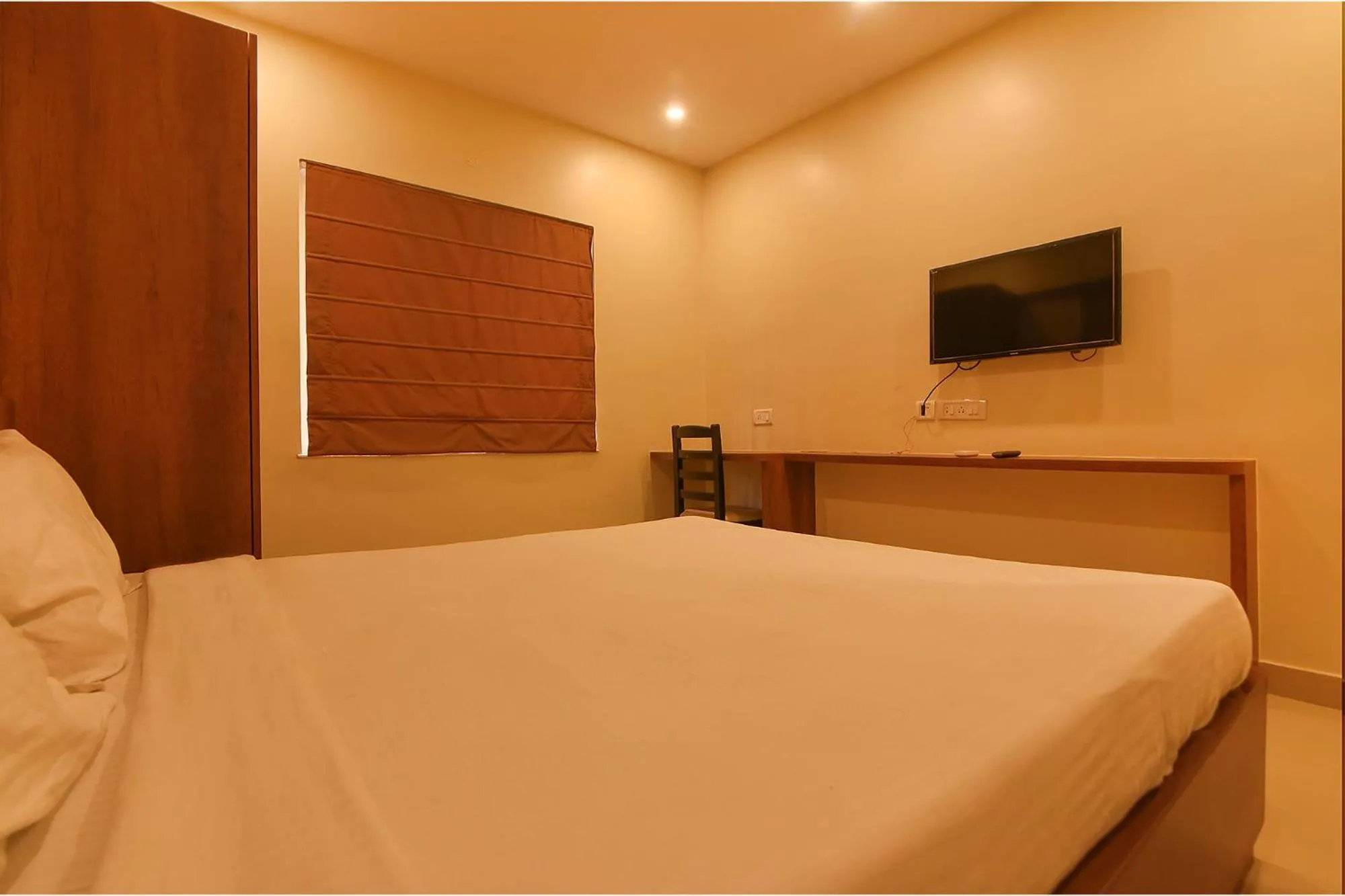 Bedroom, Bed in Via Dream Plaza