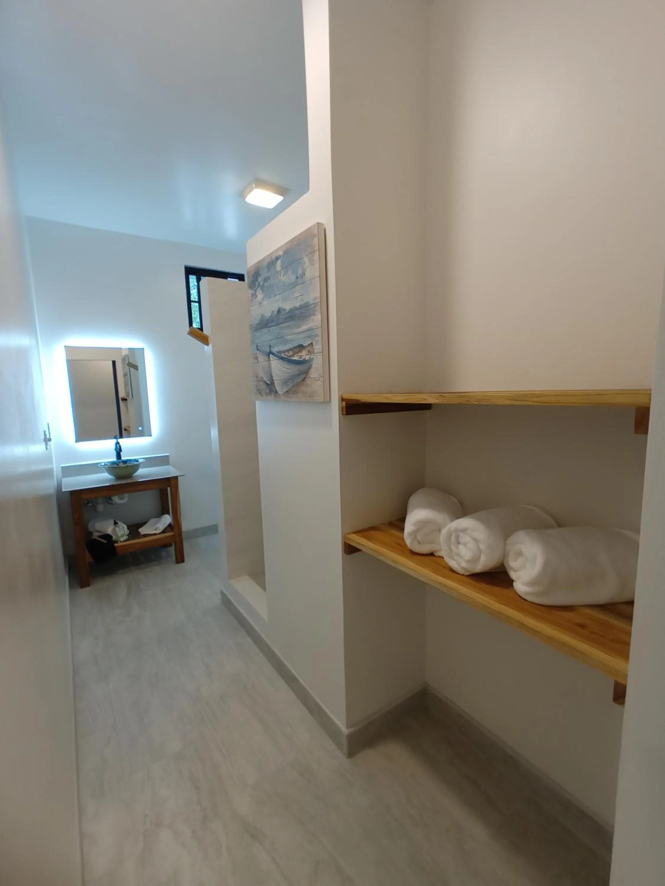 Bathroom in The Sea Glass Inn