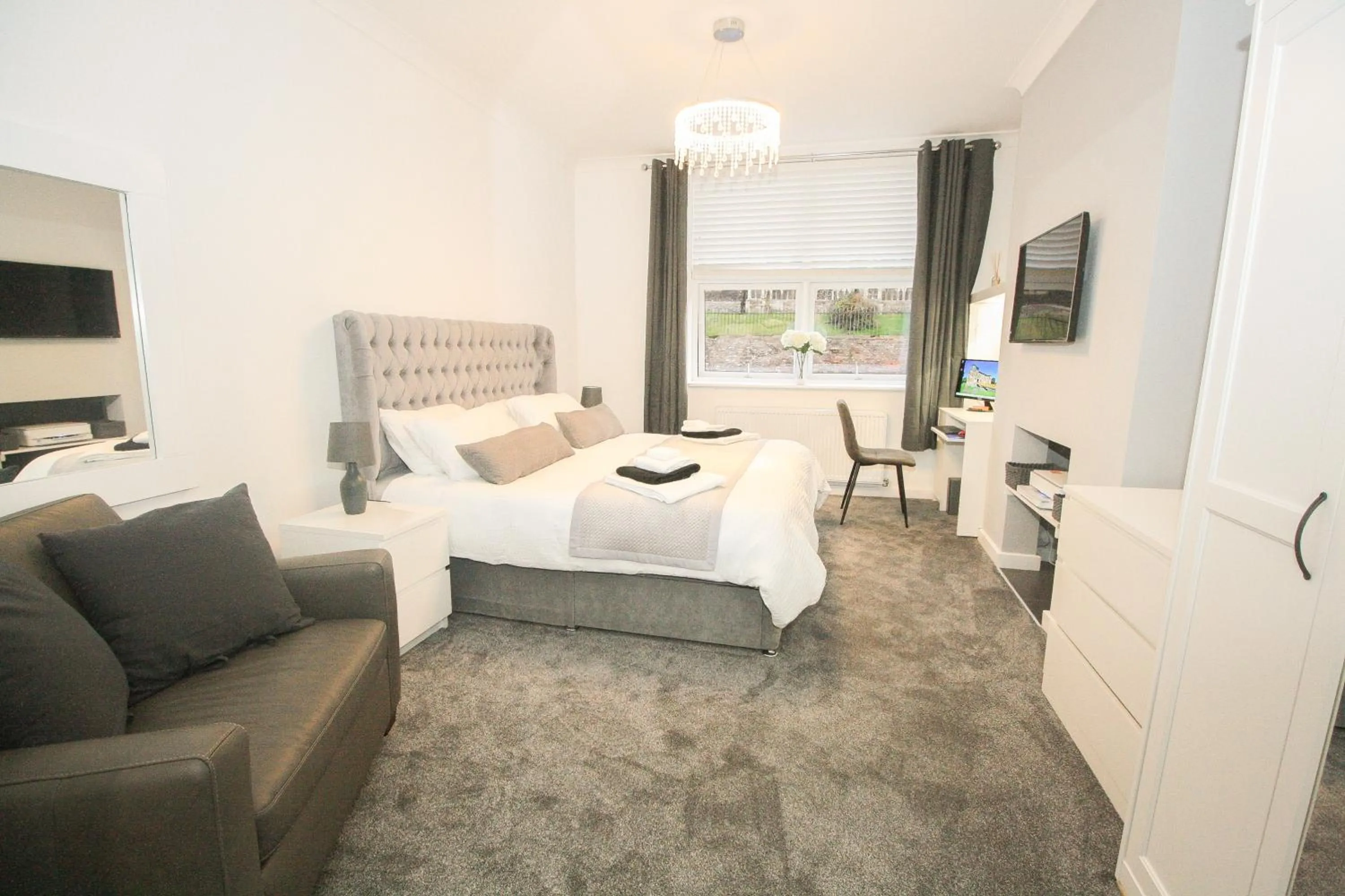 Bedroom, Bed in Roman Quarter