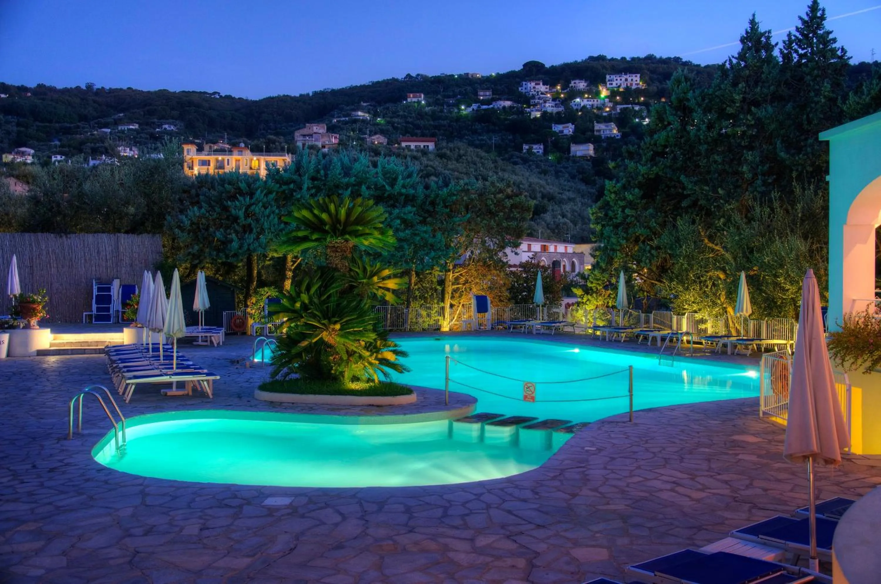 Swimming pool in Grand Hotel Aminta