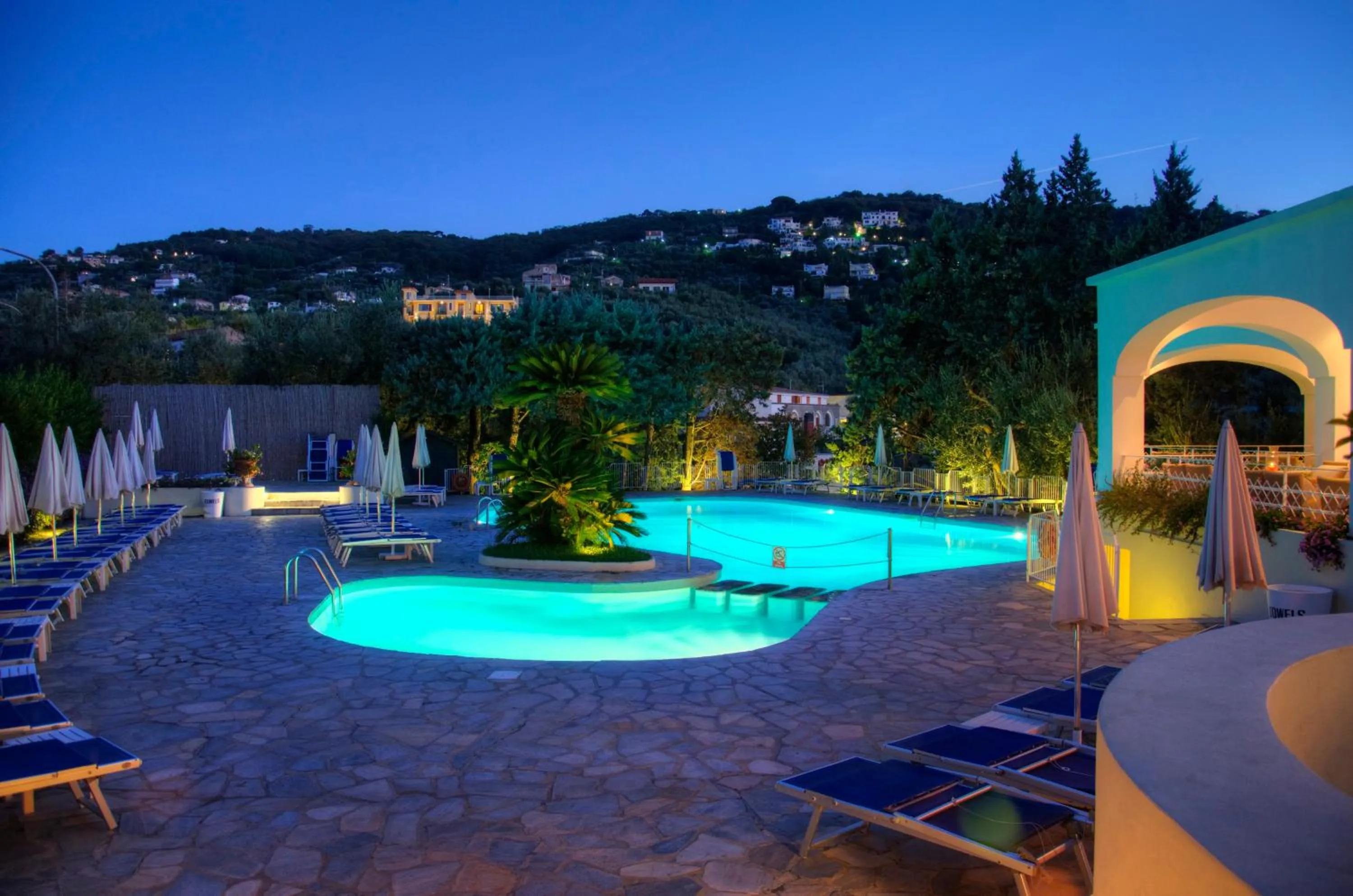 Swimming pool in Grand Hotel Aminta