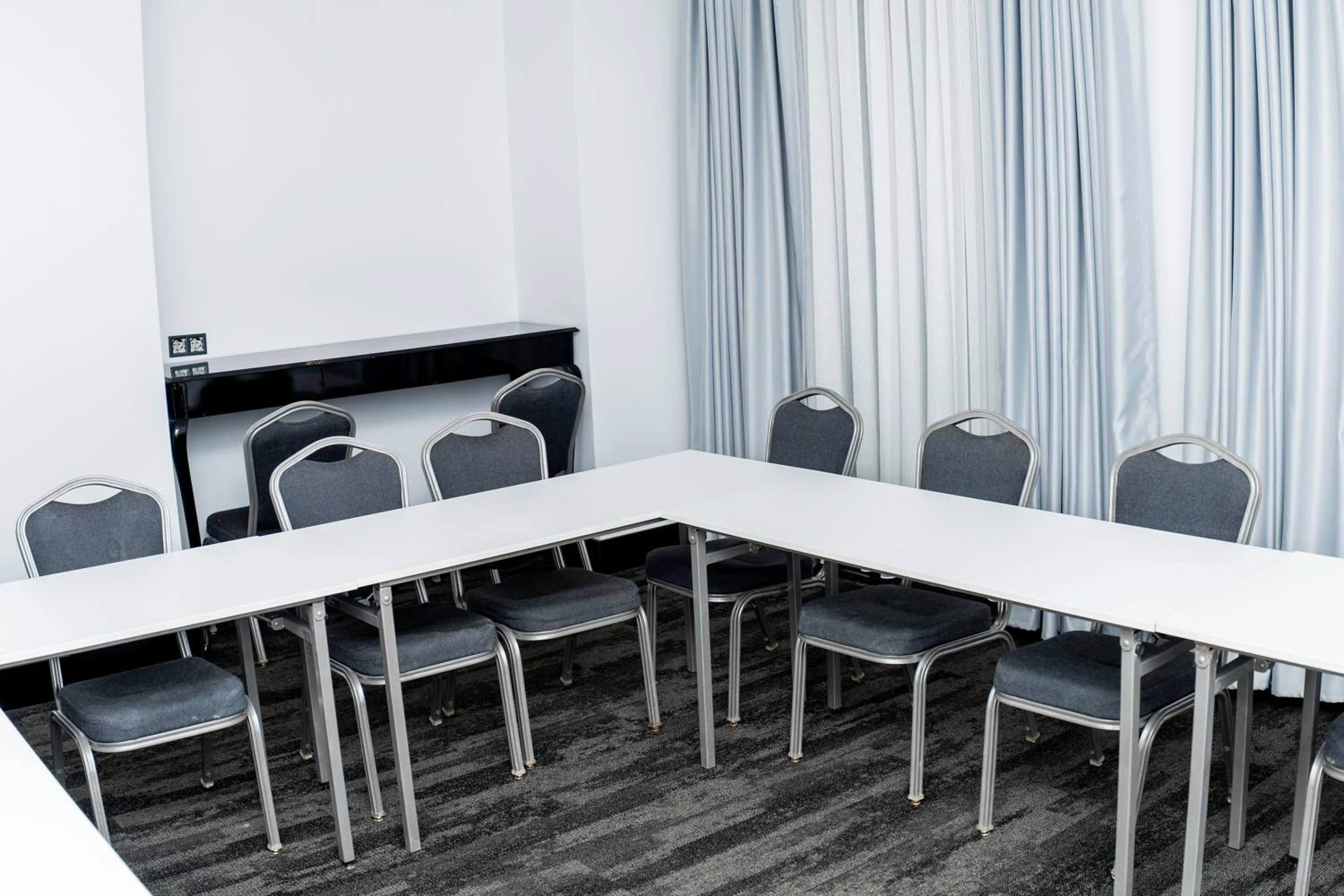 Meeting/conference room in Business Life Hotel & SPA Bakırköy