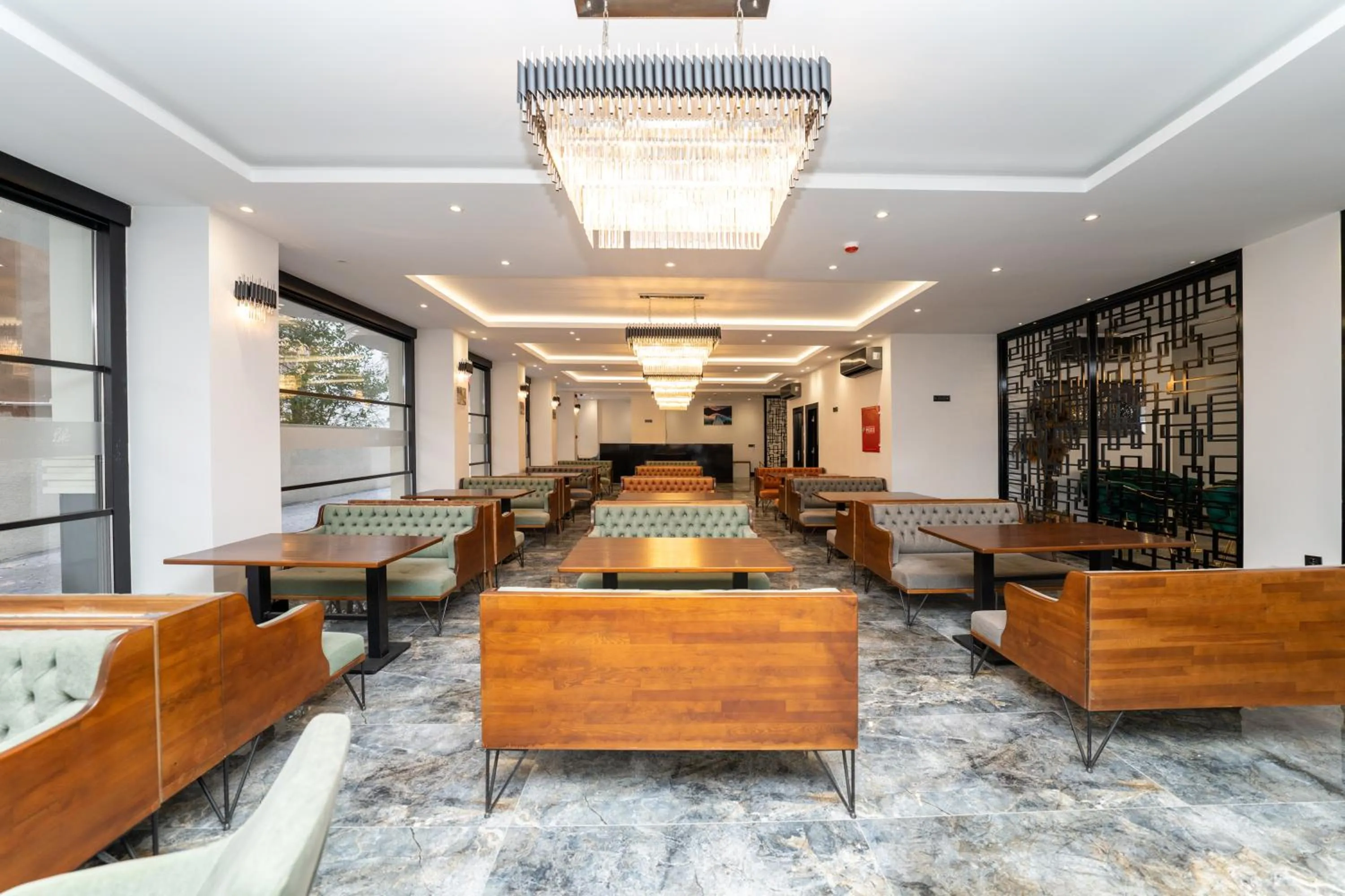 Restaurant/places to eat in Business Life Hotel & SPA Bakırköy