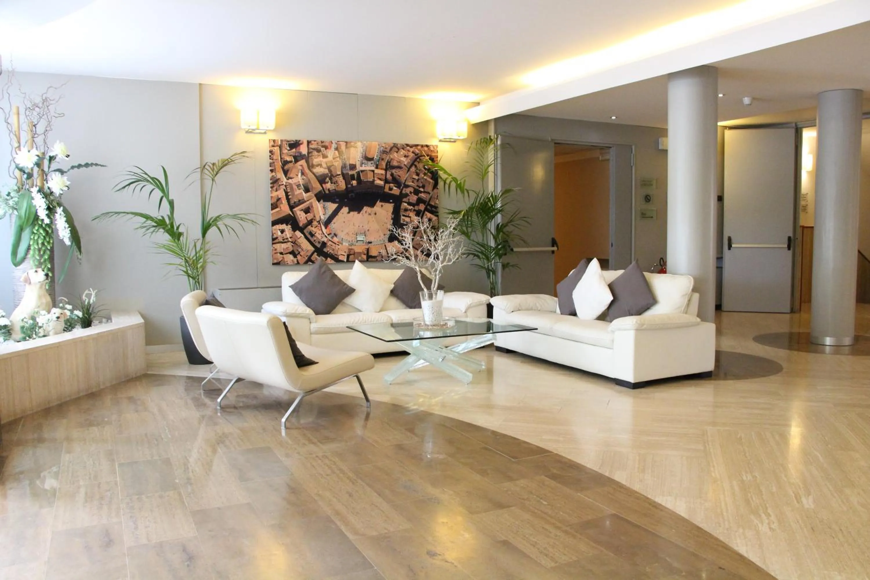 Lobby or reception in Hotel Executive