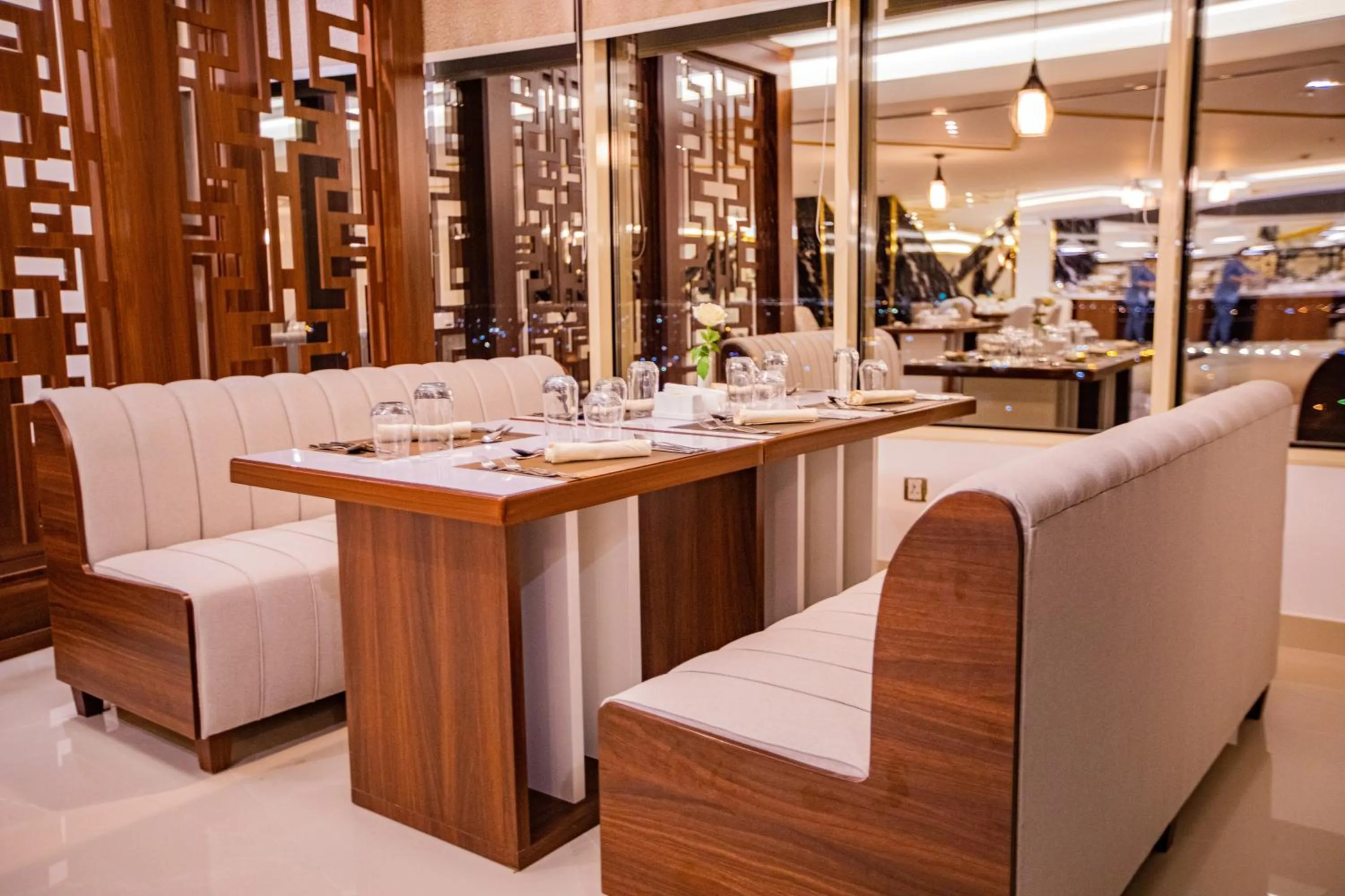 Restaurant/places to eat in Le Park Concord Hotel Najran