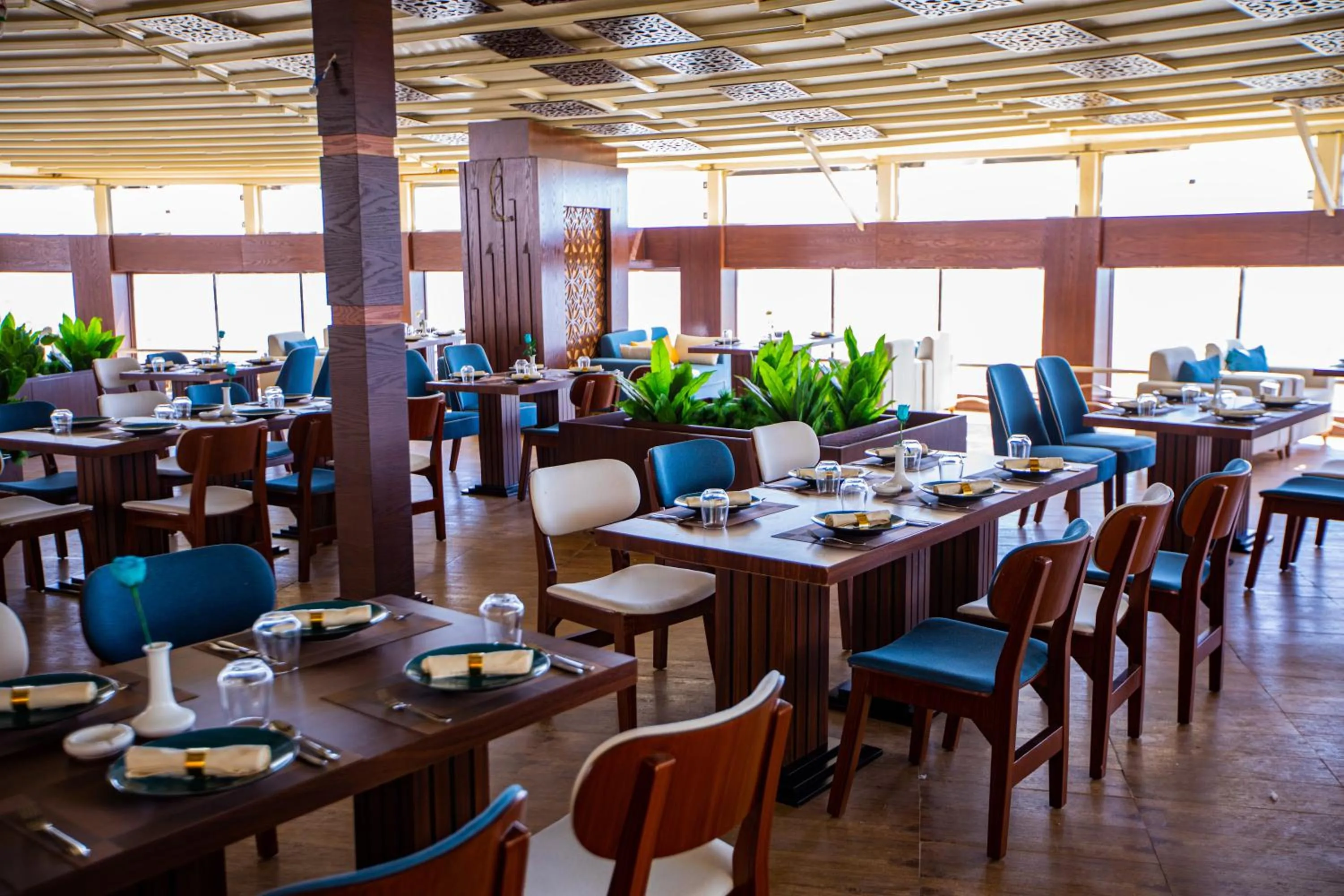 Lounge or bar in Le Park Concord Hotel Najran