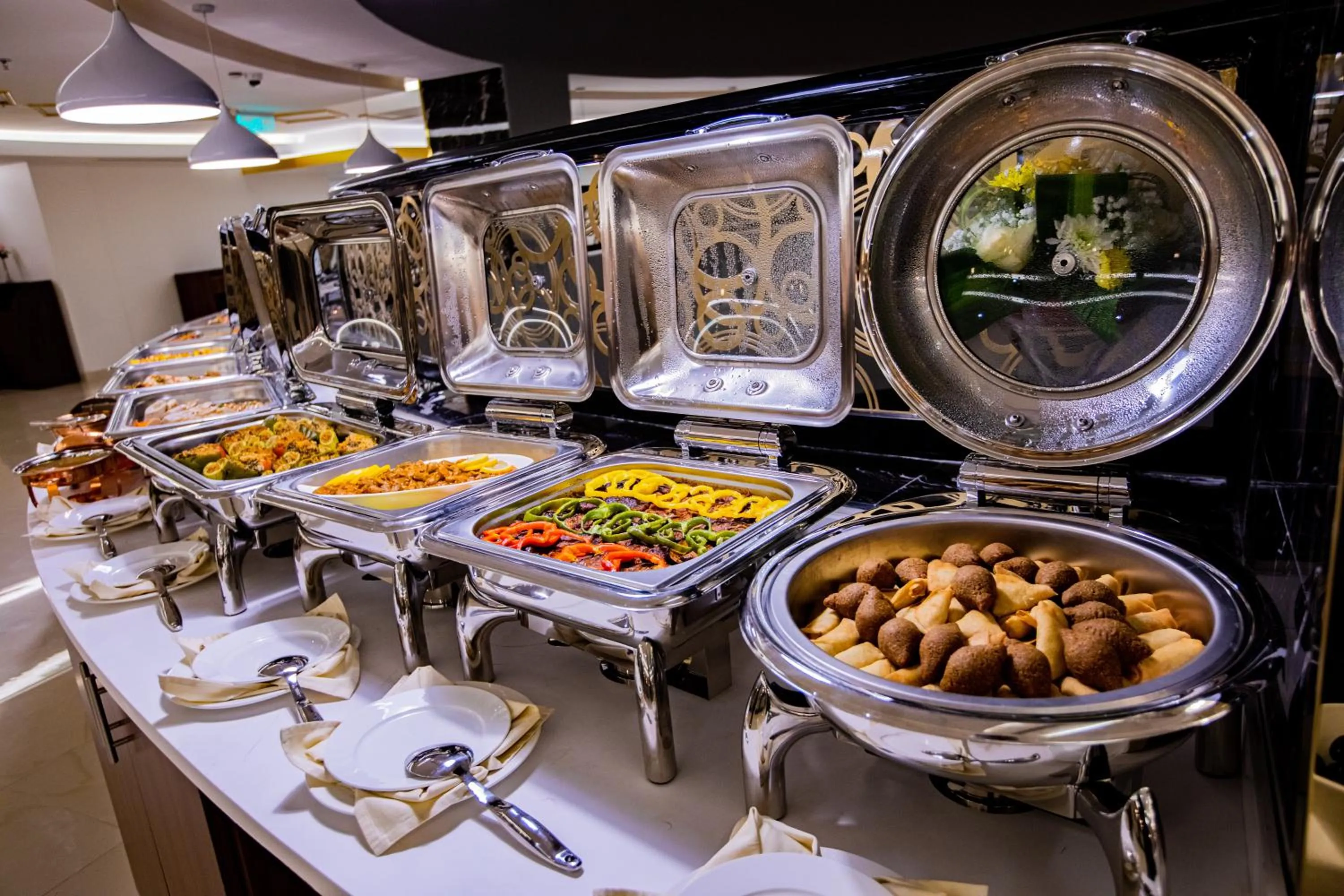 Restaurant/places to eat in Le Park Concord Hotel Najran