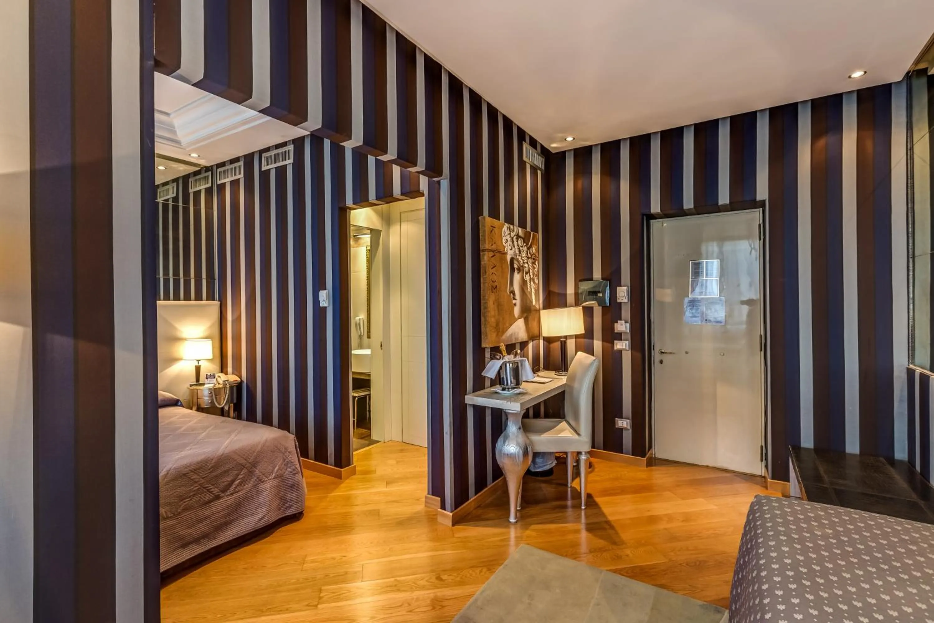 Photo of the whole room, Bed in Atlante Star Hotel