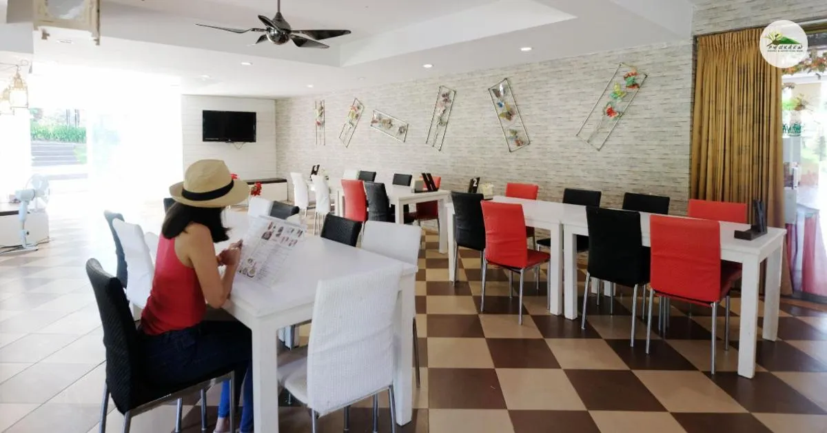 Food in Phukaew Resort & Adventure Park