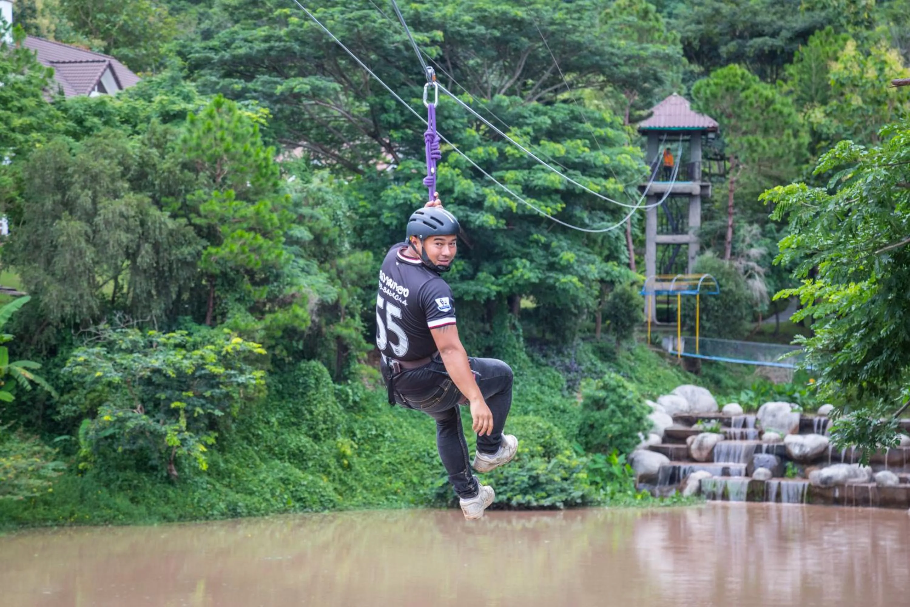 Phukaew Resort & Adventure Park