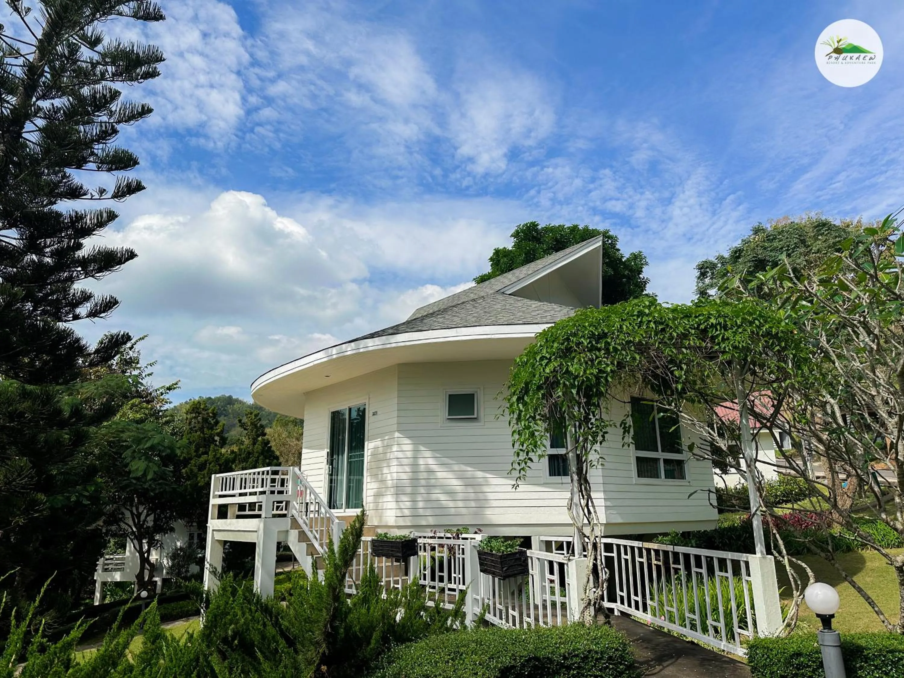 Phukaew Resort & Adventure Park