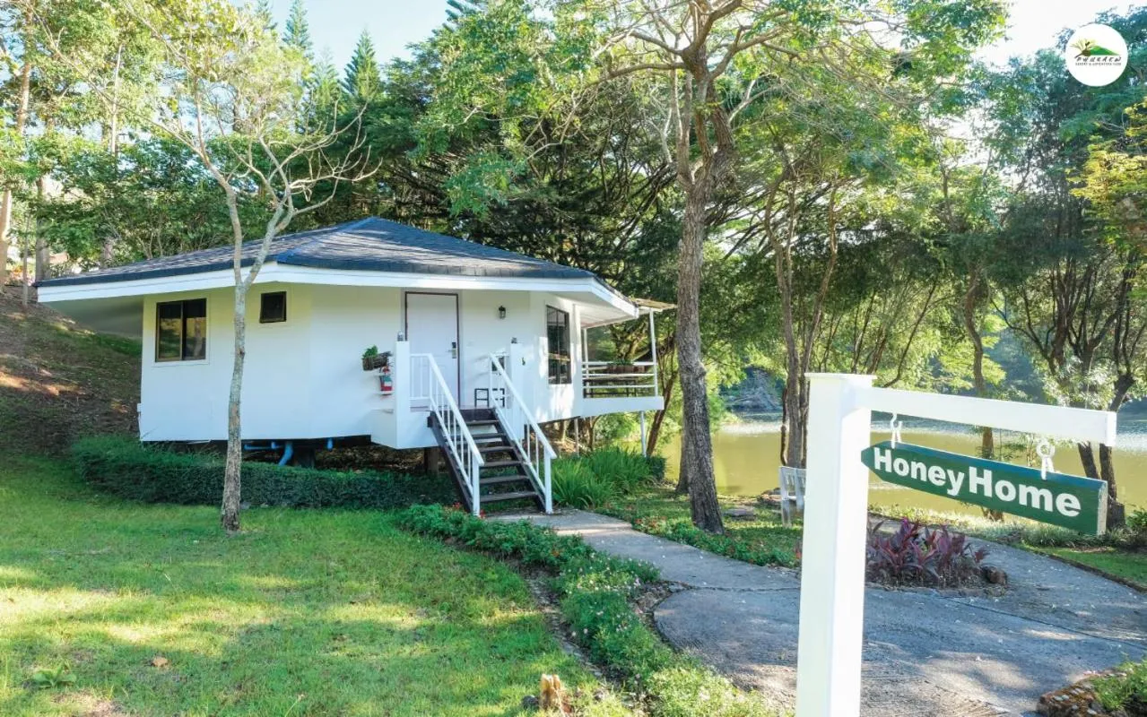 Phukaew Resort & Adventure Park