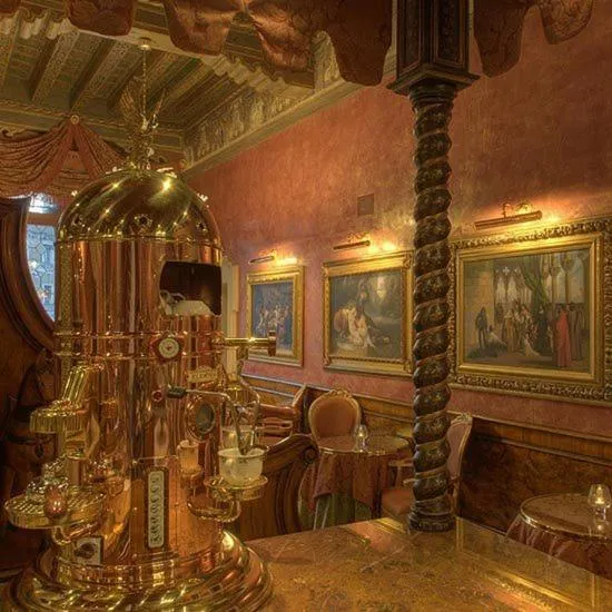 Decorative detail in Al Ponte Antico