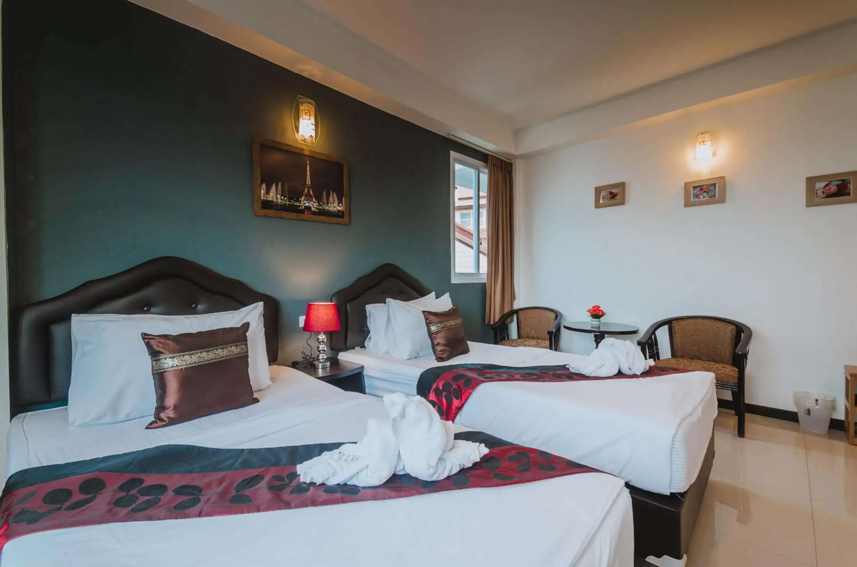 Superior Twin Room in TH beach hotel Superior Twin Room in TH beach hotel