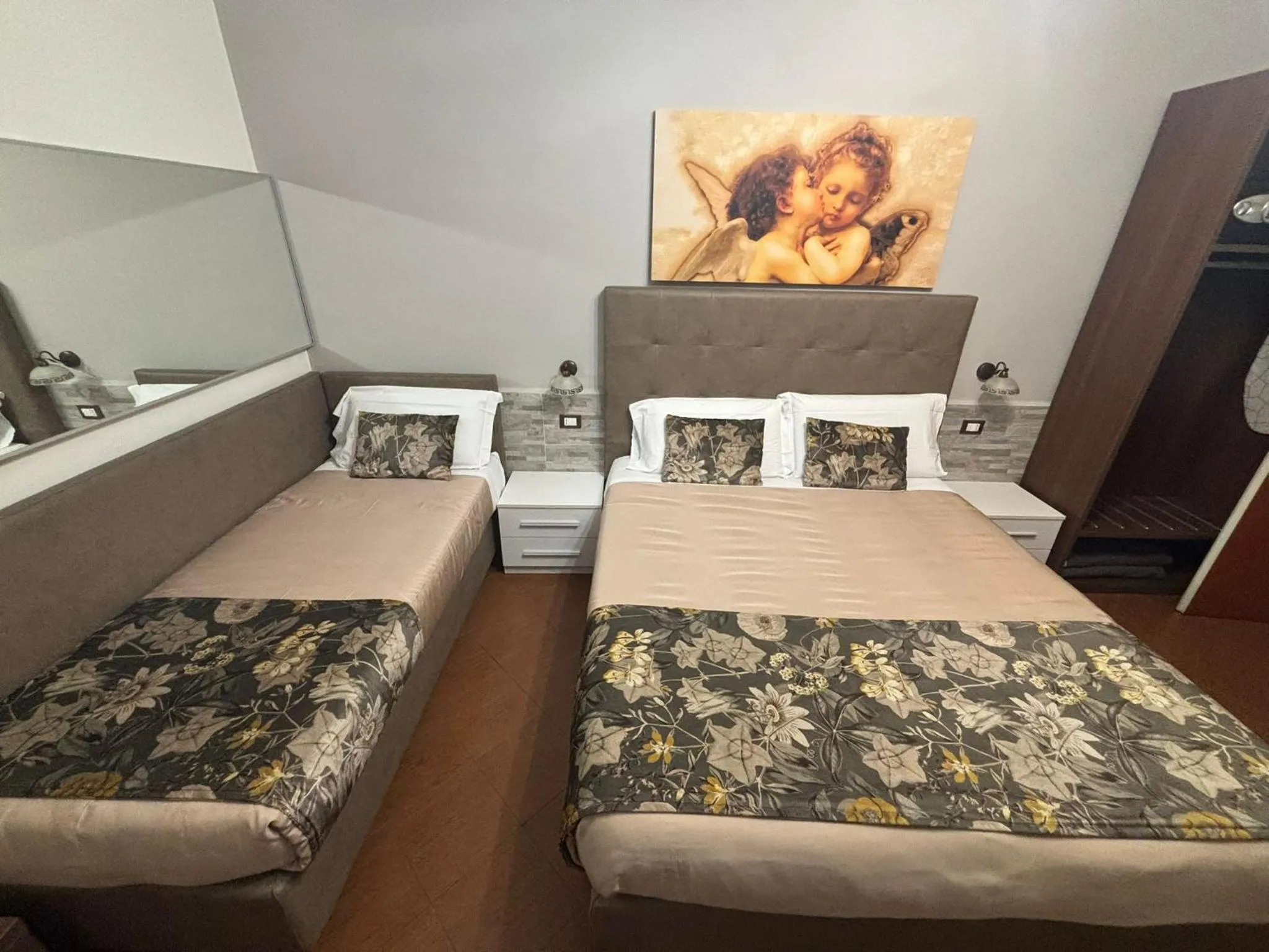 Bedroom, Bed in Hotel Ester