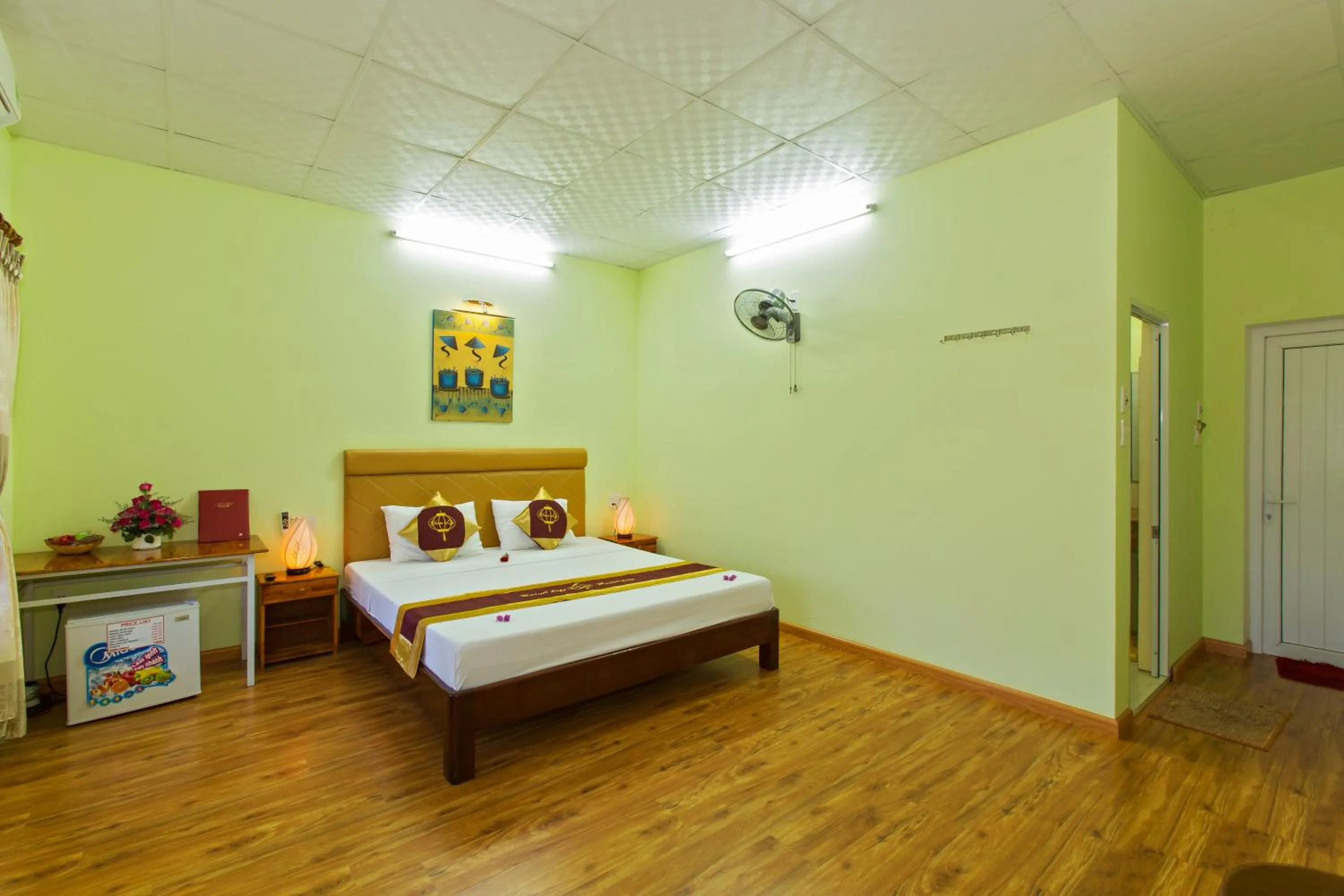 Photo of the whole room, Bed in Hoi An Life Villa