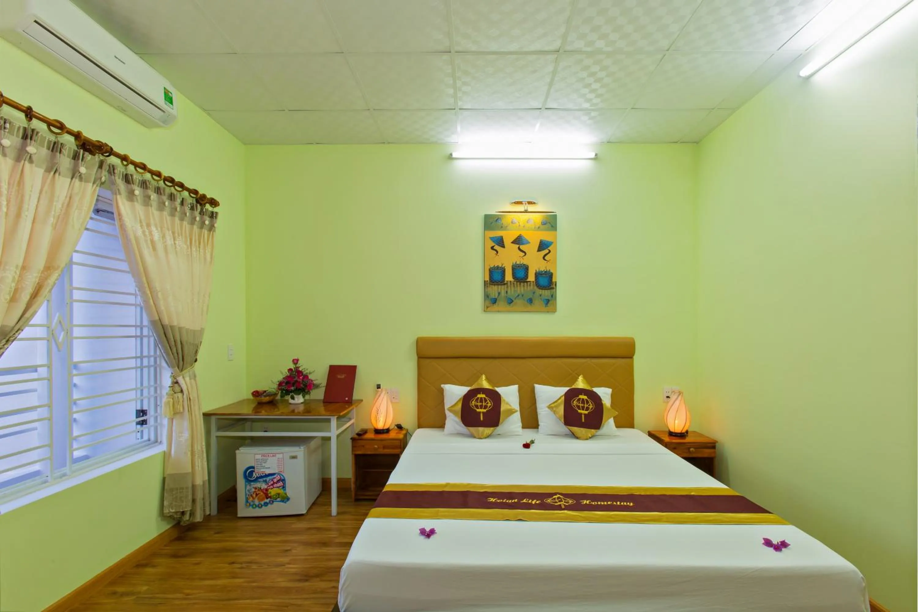 Photo of the whole room, Bed in Hoi An Life Villa