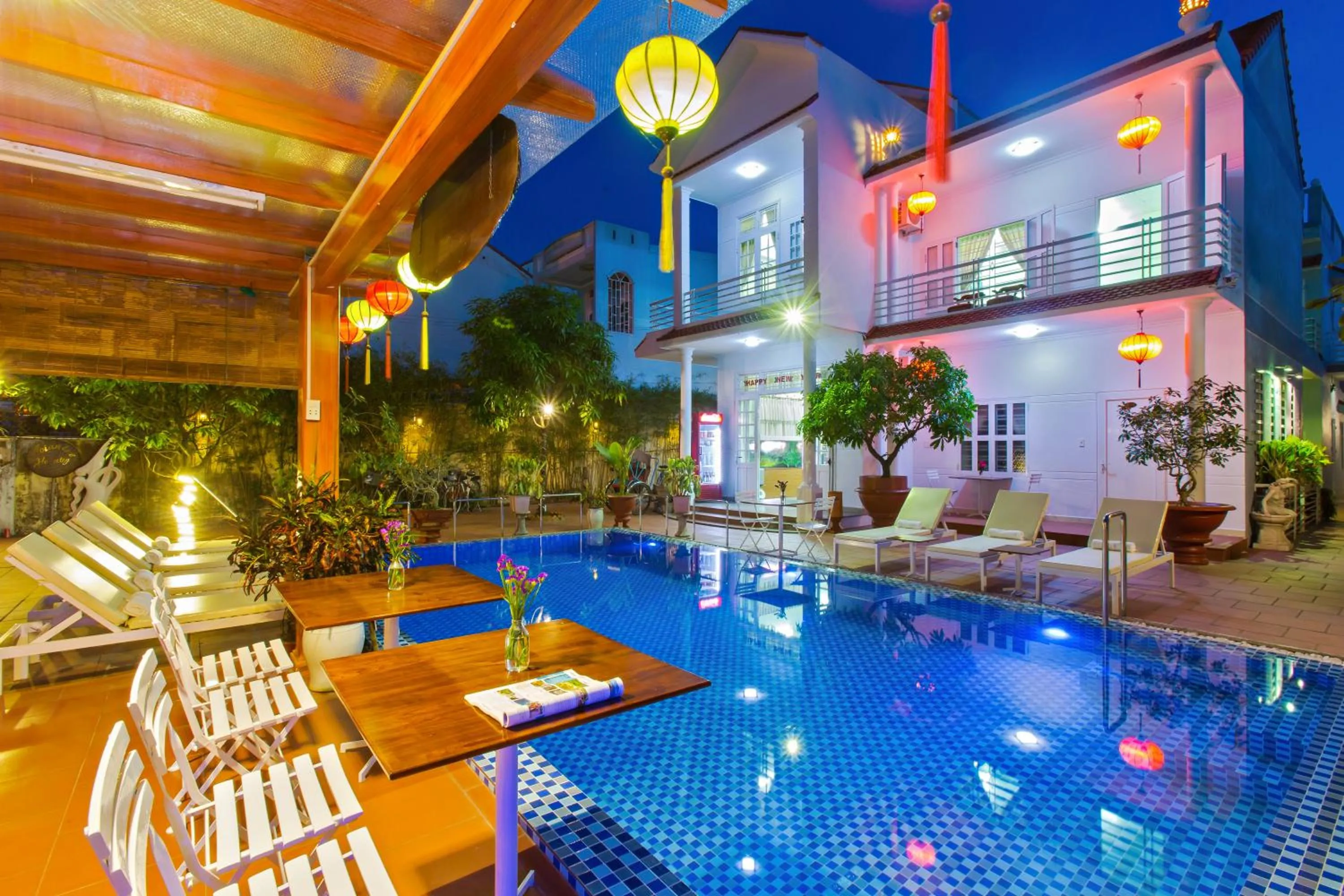 Swimming pool in Hoi An Life Villa