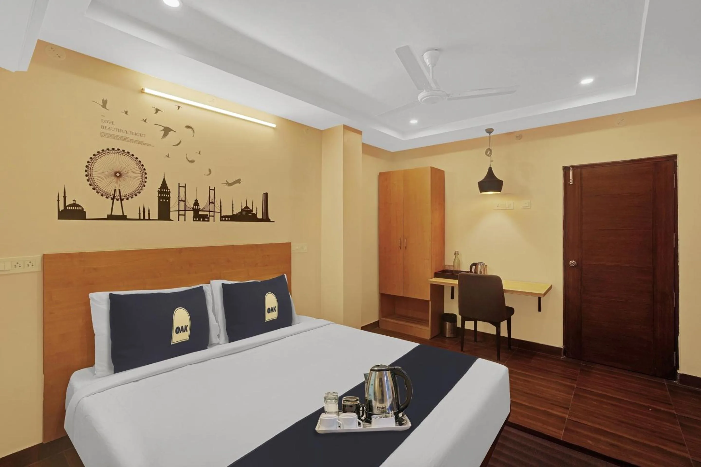 Bedroom, Bed in Capital O De Alphabet Kakinada