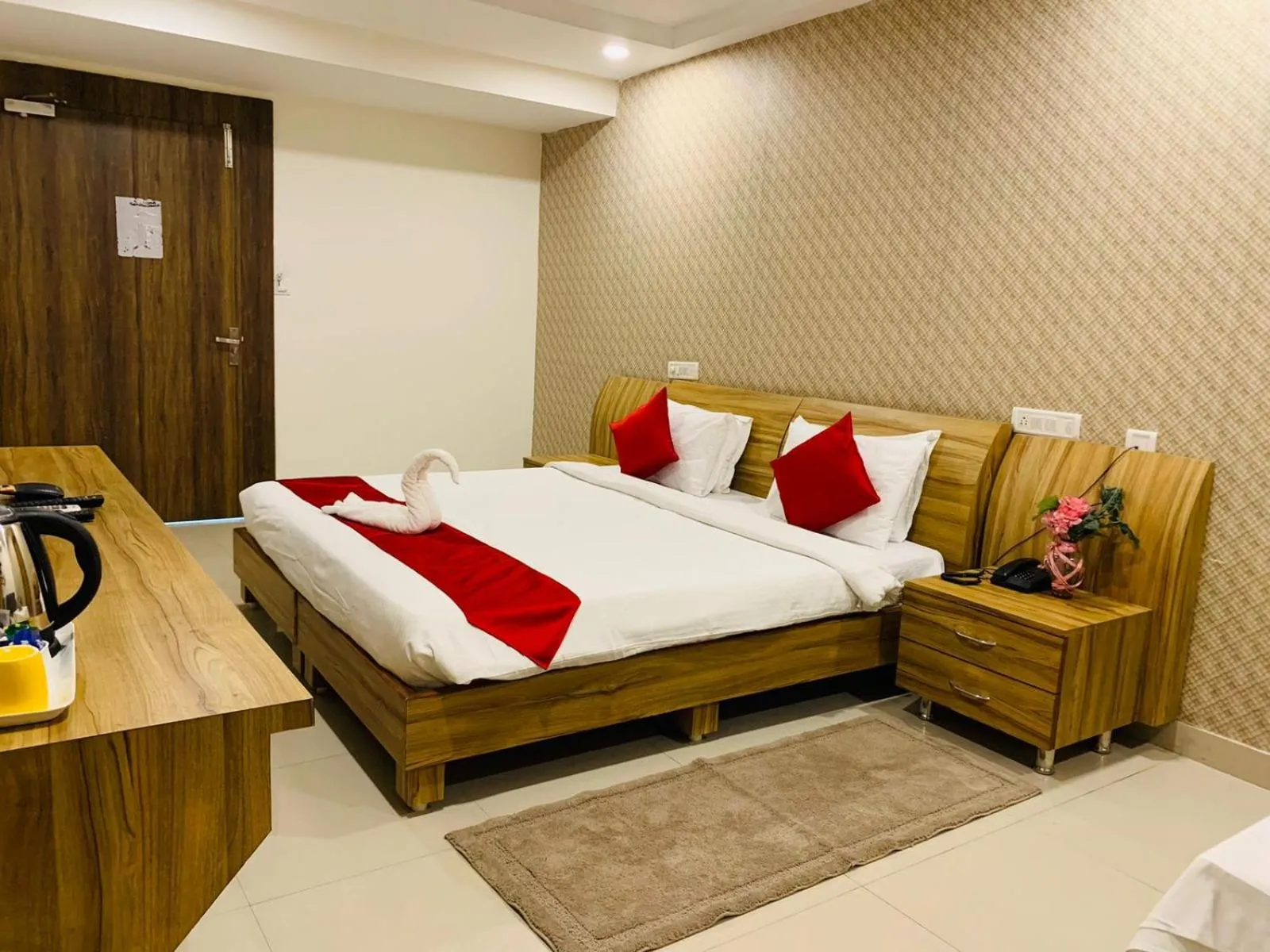 Bed in The Landmark Banjara Hills - Hyderabad