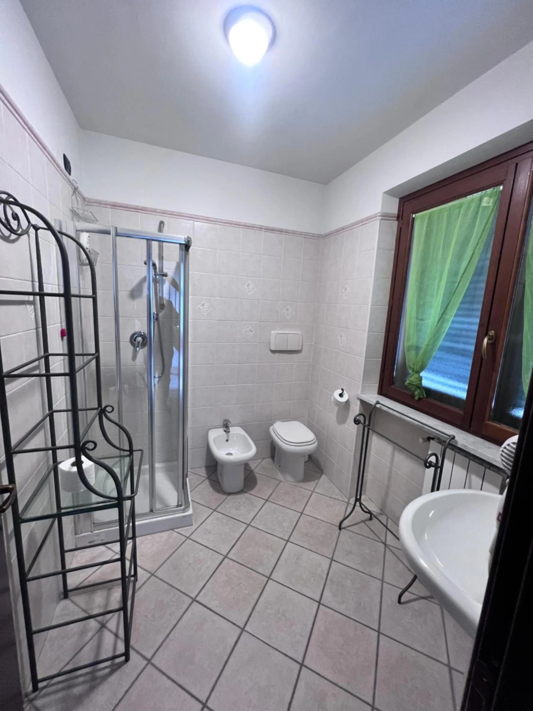 Bathroom in Aurelia Rta Detta il Cascinale