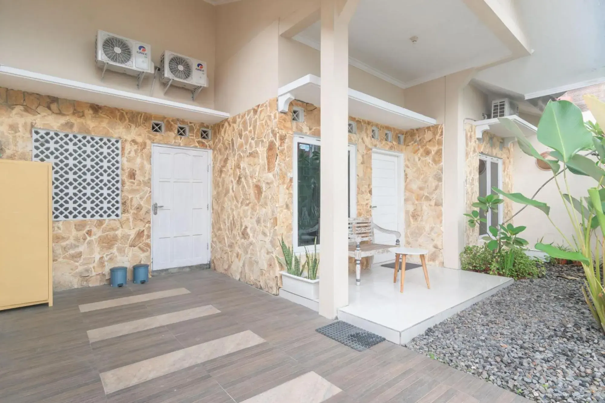 D'Minggiran by Plesirhatiyogya D'Minggiran by Plesirhatiyogya