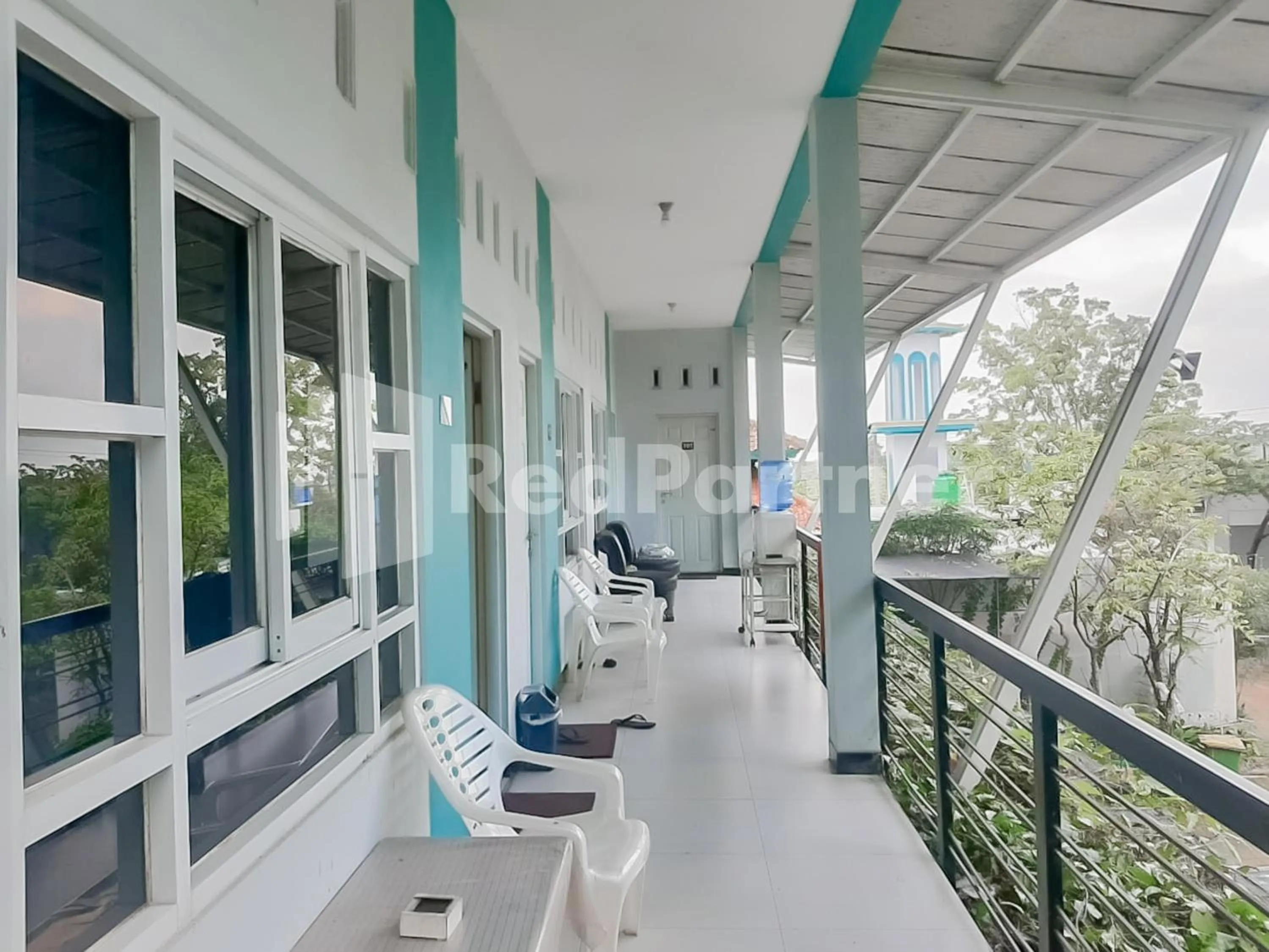 Balcony/Terrace in Syariah Safar Guest House Mitra RedDoorz