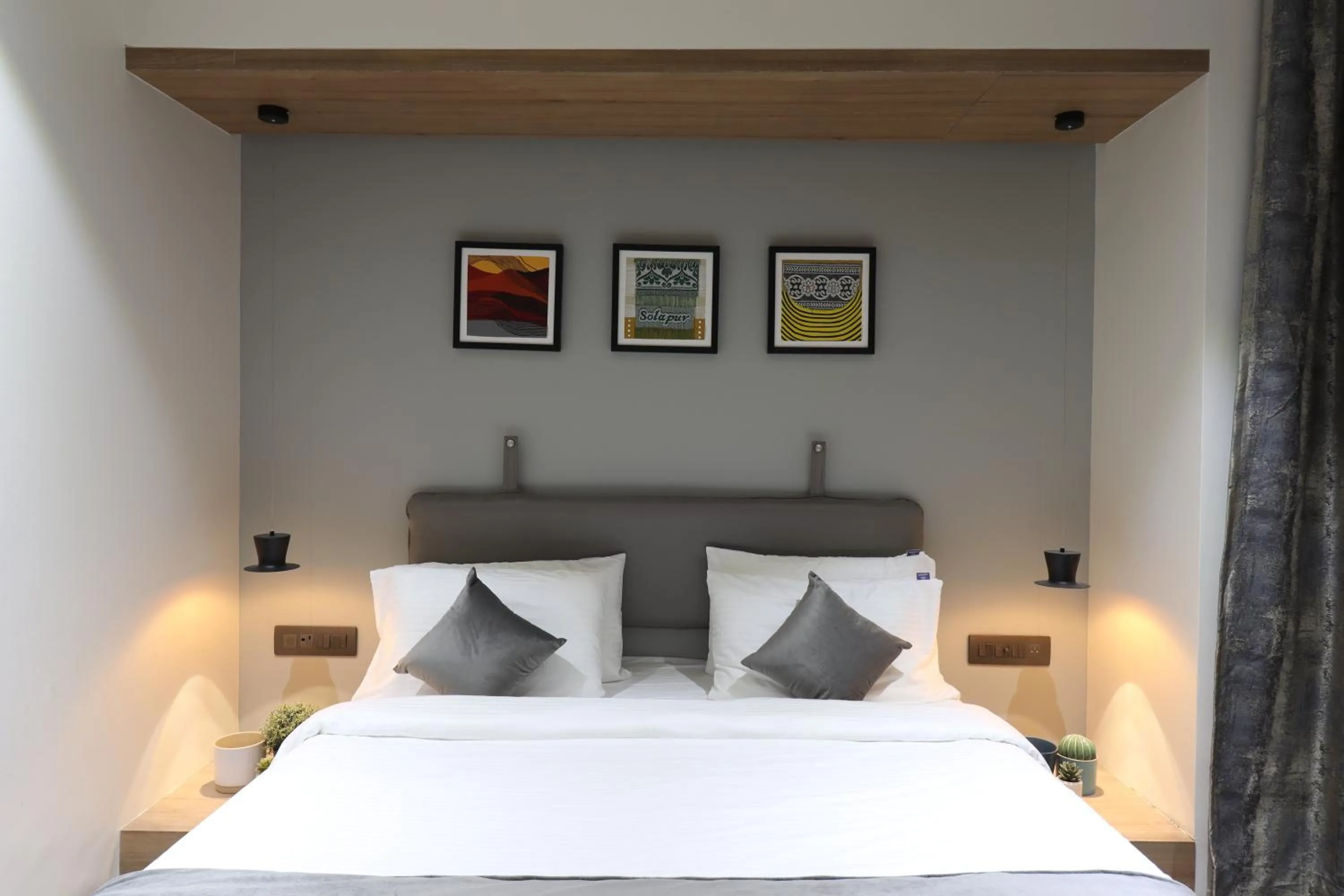 Bed in Hotel Chitra Executive