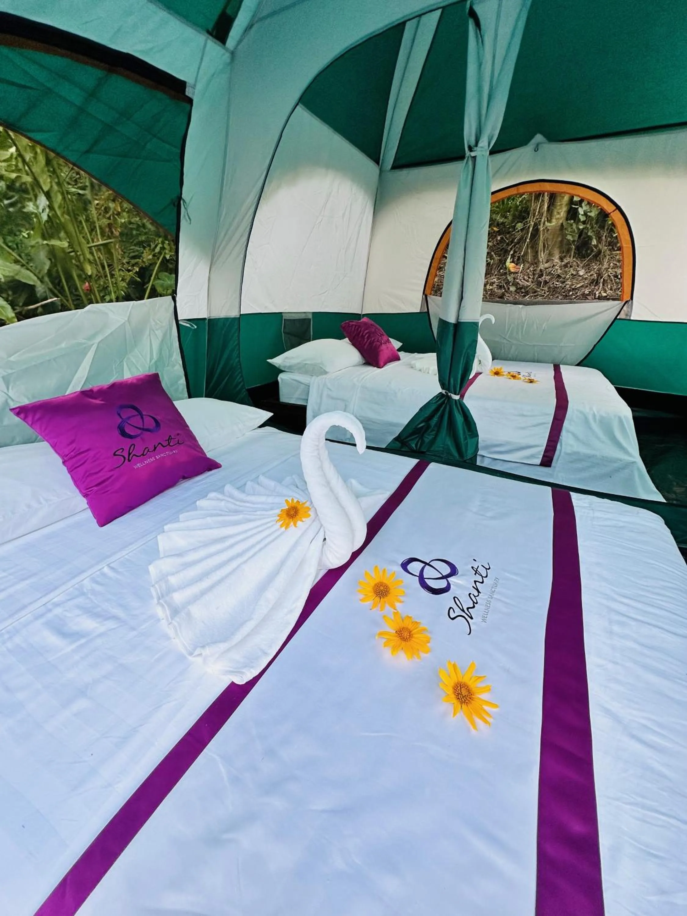Bed in Shanti Wellness Sanctuary