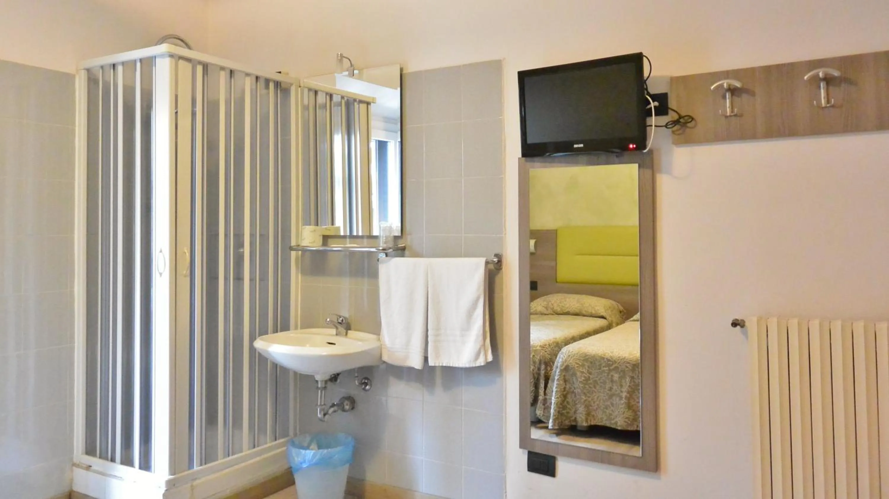 Other, Bed in Hotel Siena