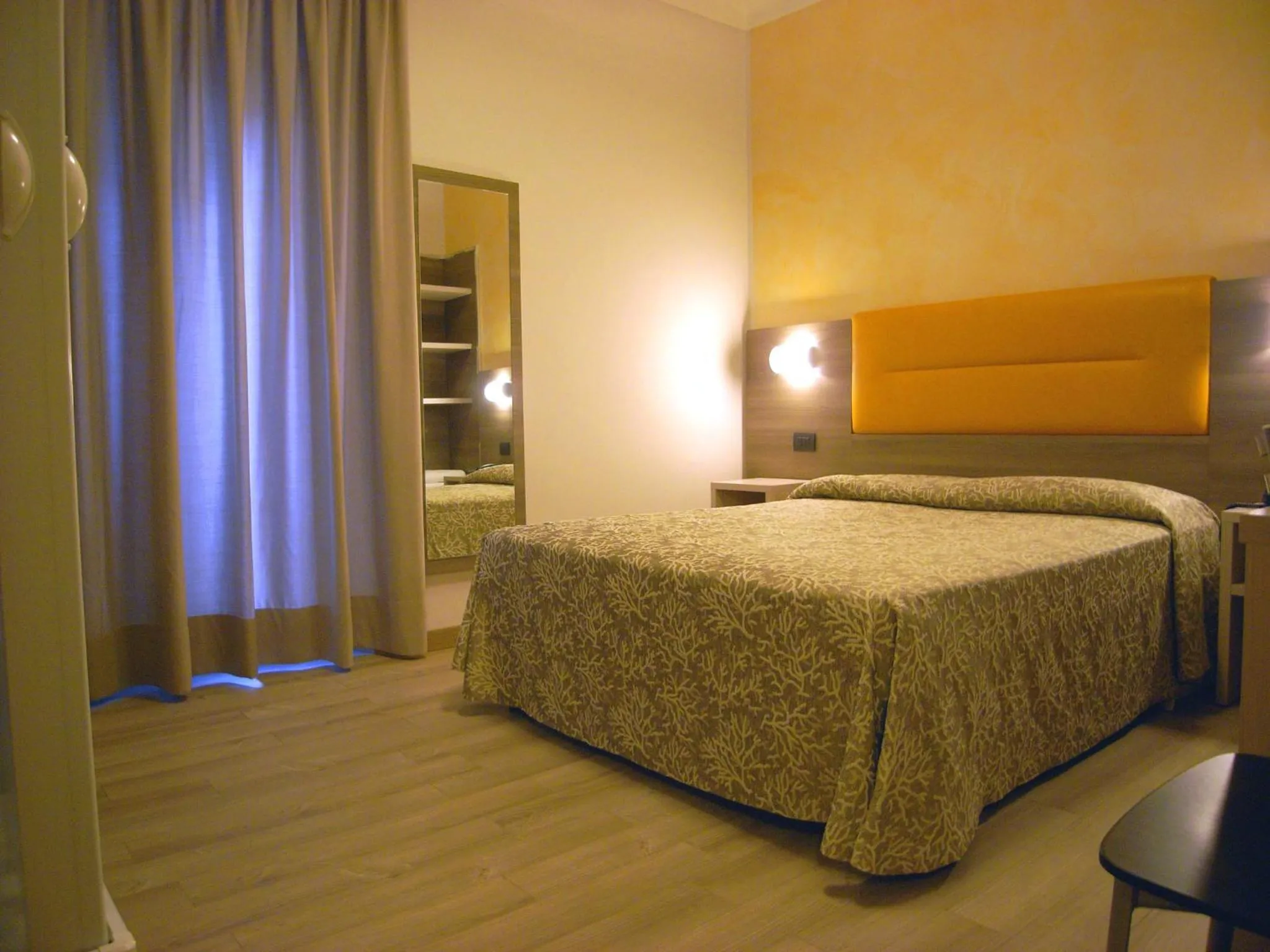 Bed in Hotel Siena