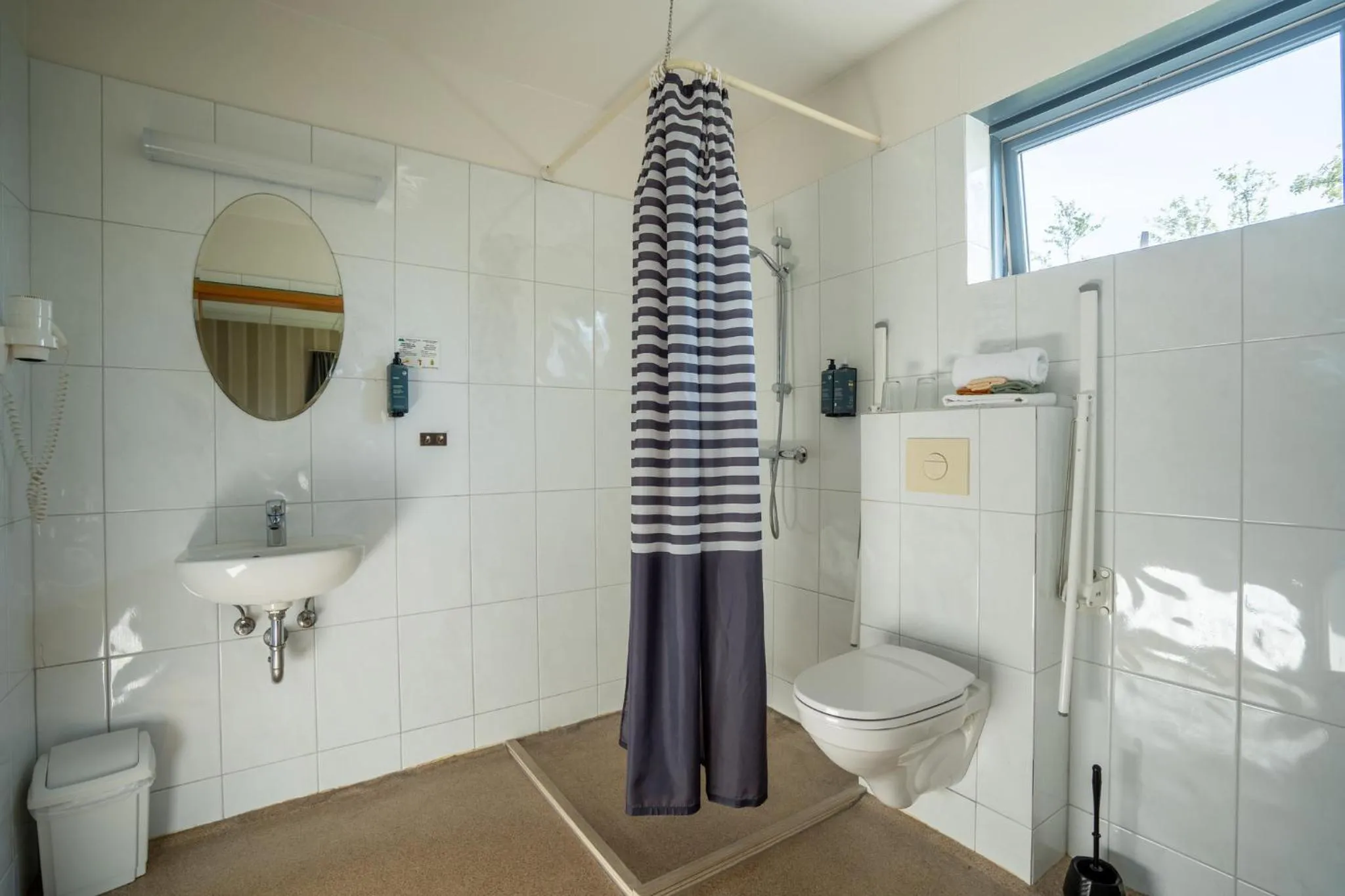 Bathroom in Hótel Skógafoss by EJ Hotels