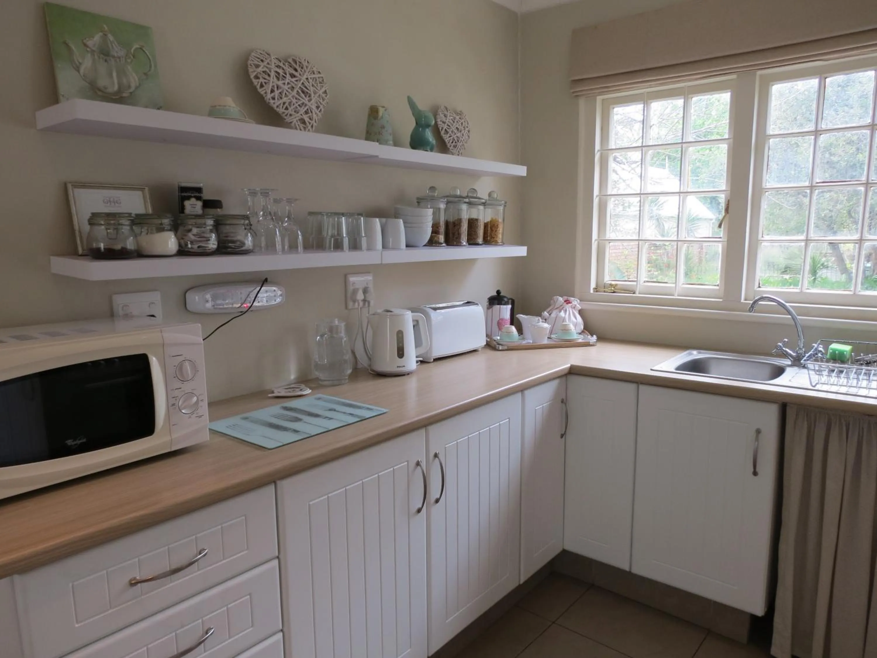 Coffee/tea facilities in AppleBee Guest Cottages