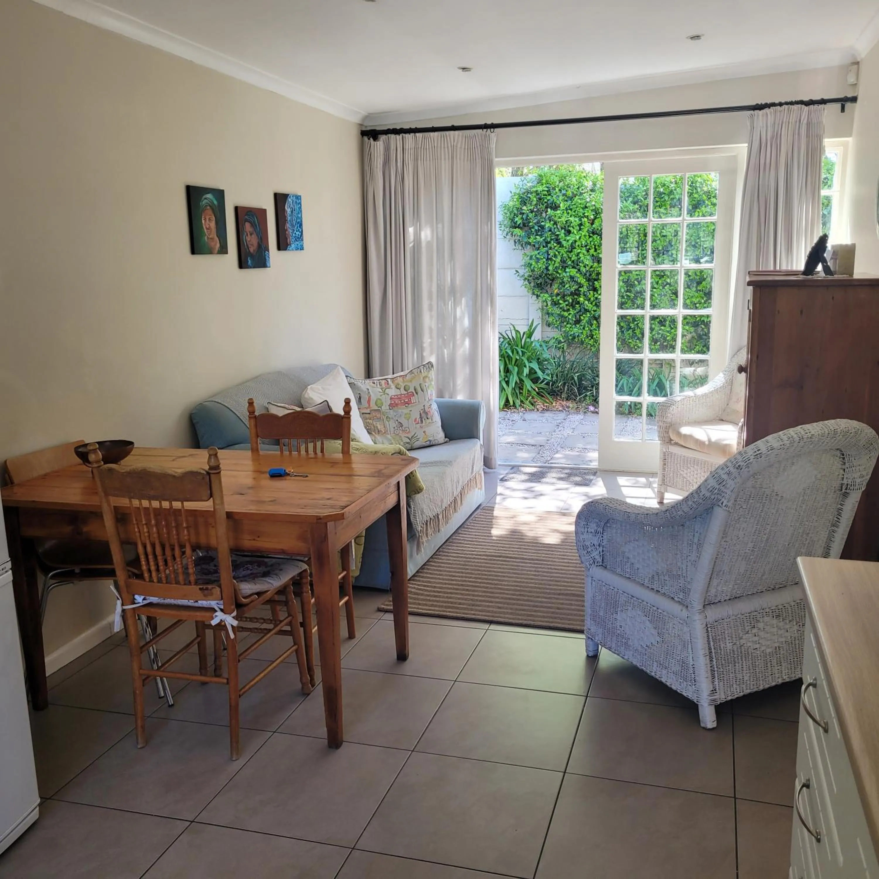 Seating area in AppleBee Guest Cottages