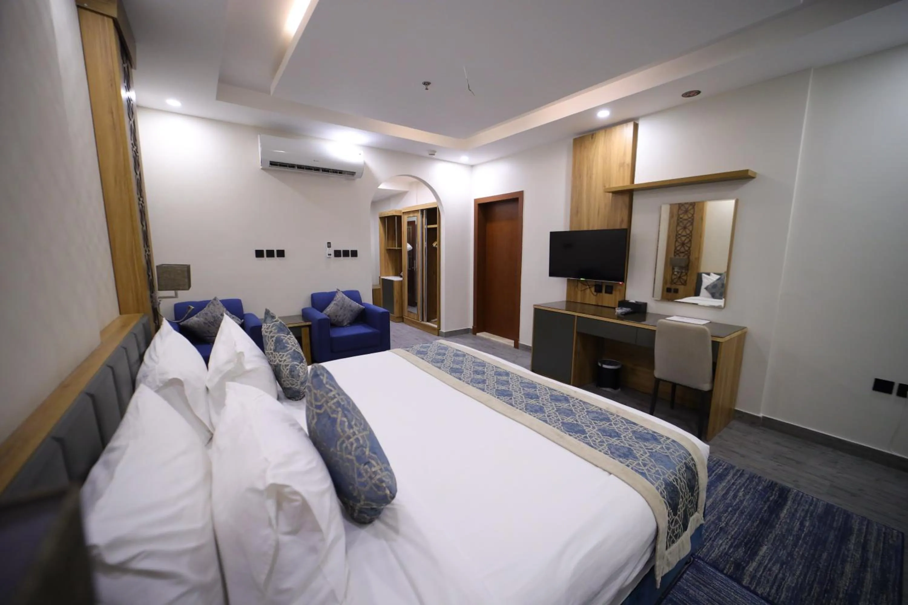 Bed in PRIMOTEL Elite As Salamah - Serviced Apartments