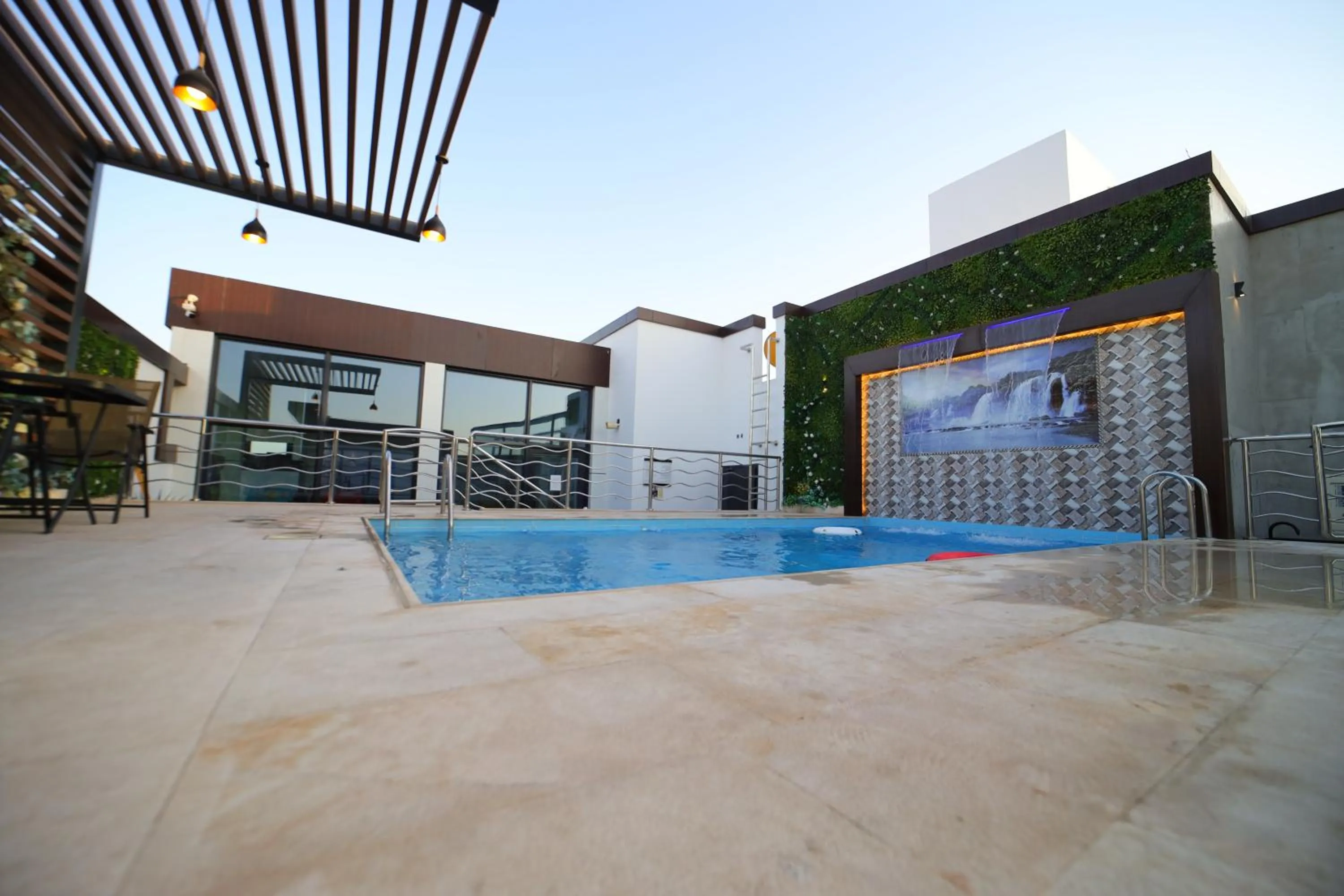 PRIMOTEL Elite As Salamah - Serviced Apartments