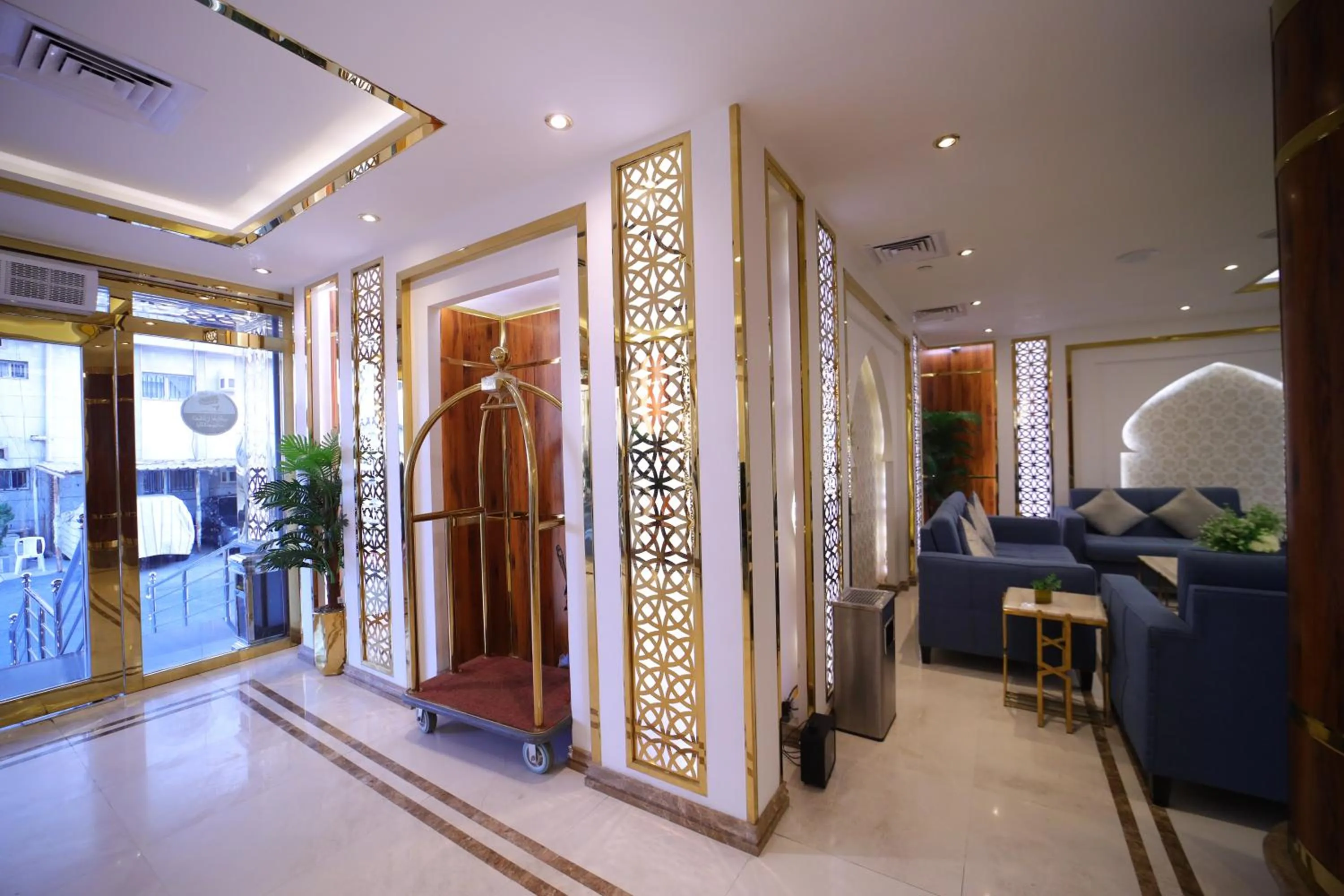 PRIMOTEL Elite As Salamah - Serviced Apartments