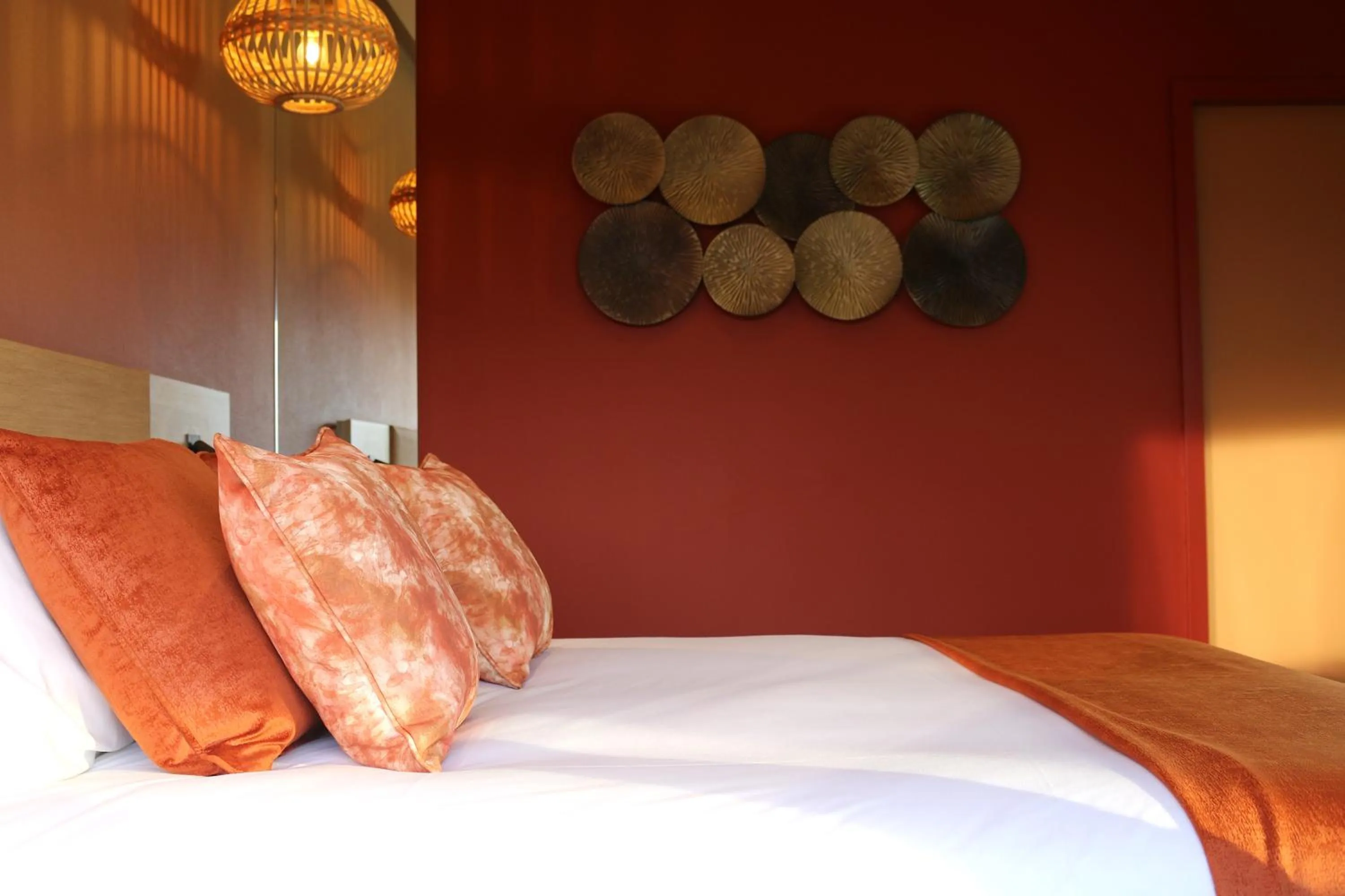 Bed in Hex Wildlife Hotel at Yorkshire Wildlife Park