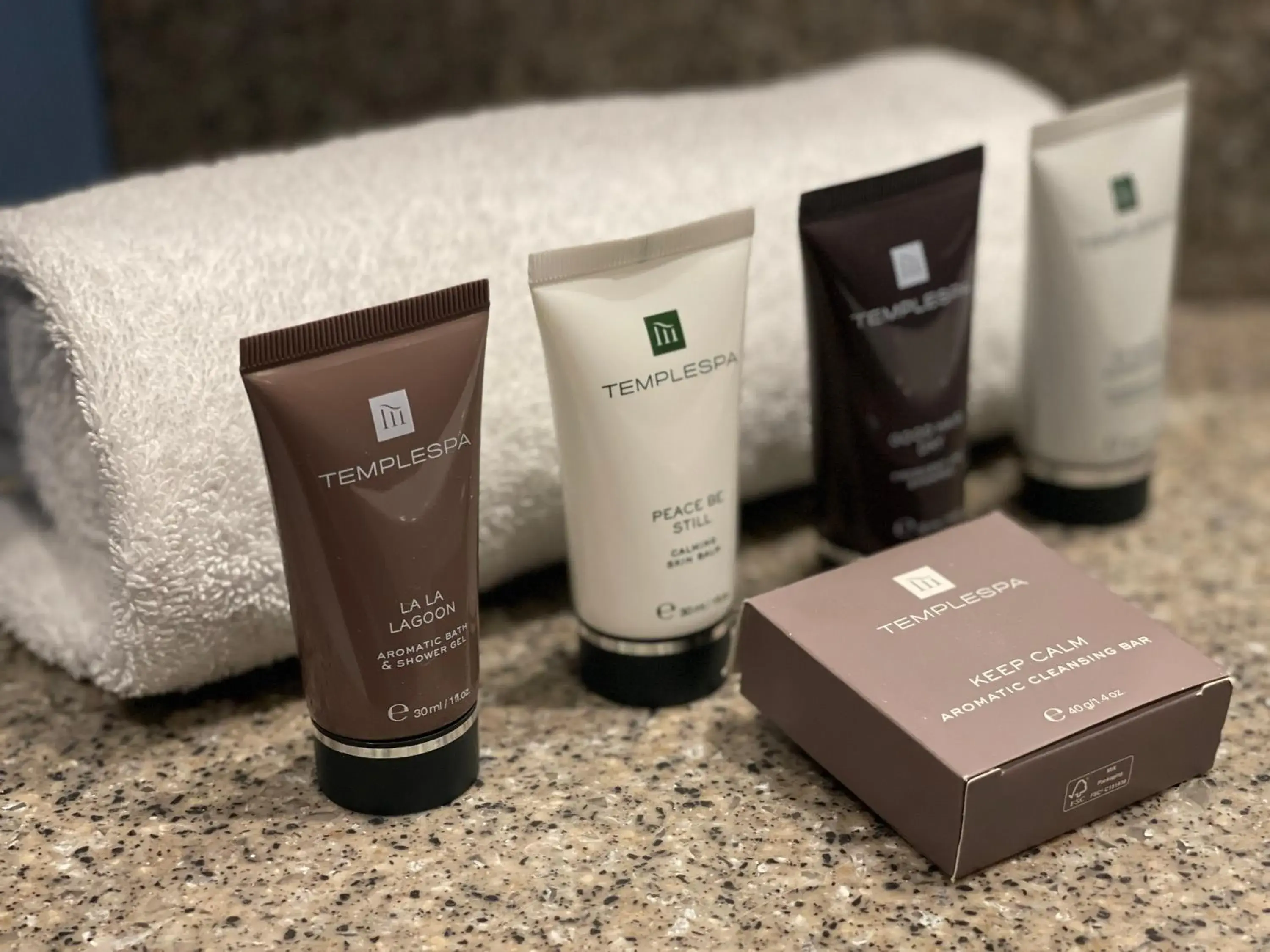 Family Room with Balcony in Hex Wildlife Hotel at Yorkshire Wildlife Park Family Room with Balcony in Hex Wildlife Hotel at Yorkshire Wildlife Park