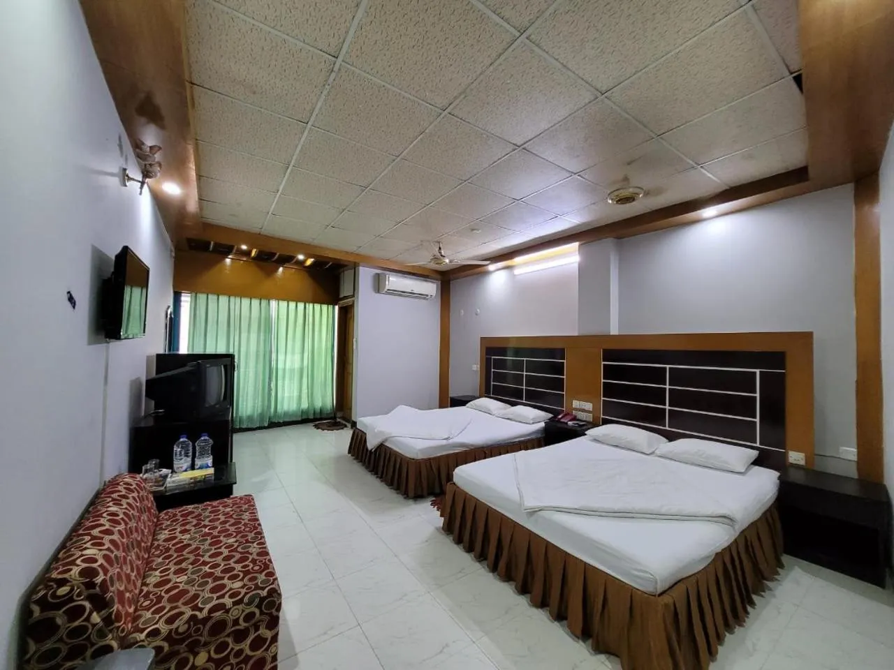 Bed in Hotel Sea World Cox's Bazar