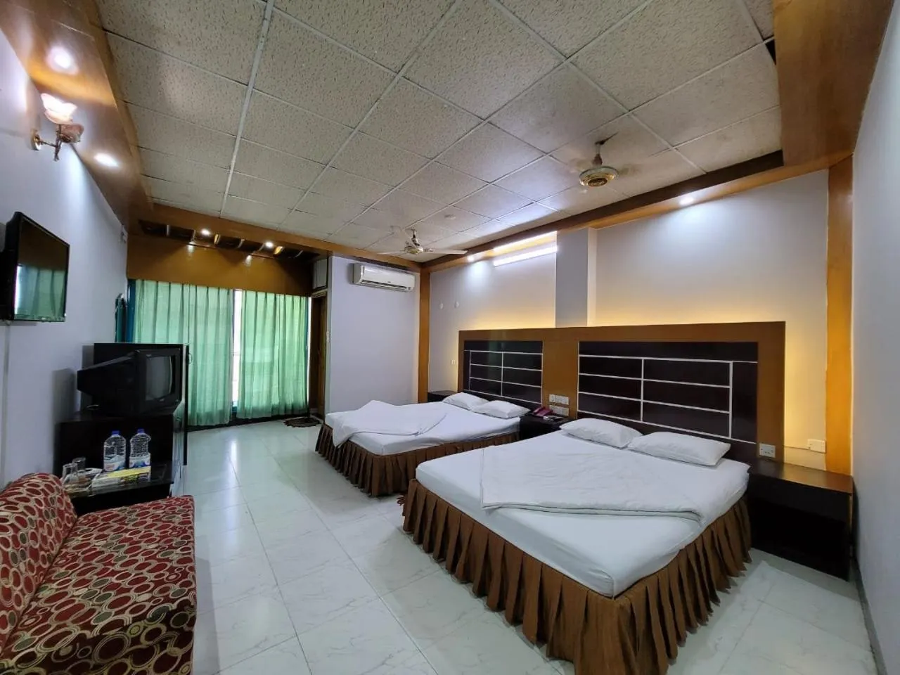 Bed in Hotel Sea World Cox's Bazar