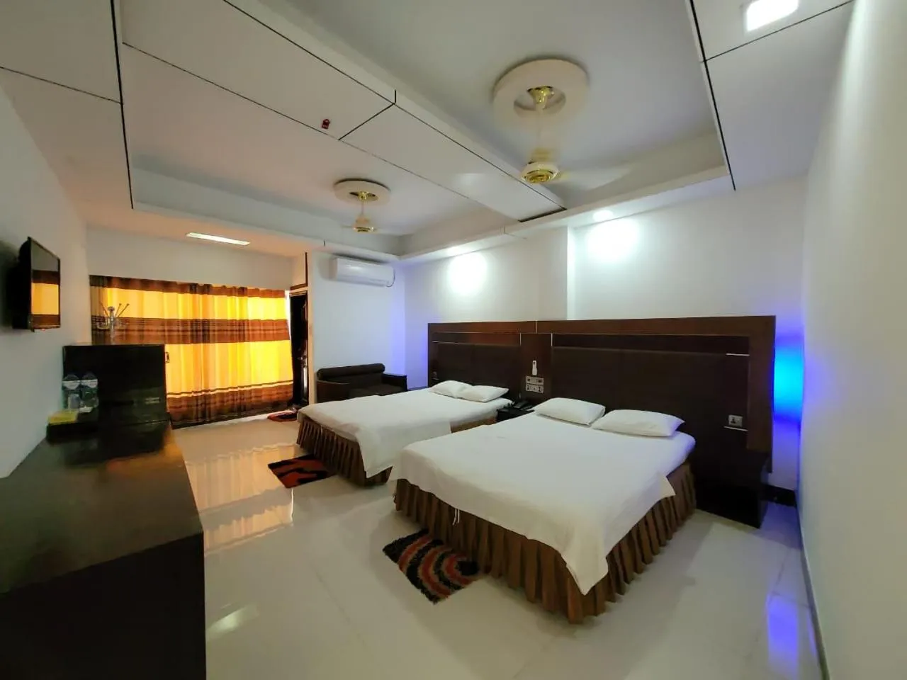 Bed in Hotel Sea World Cox's Bazar
