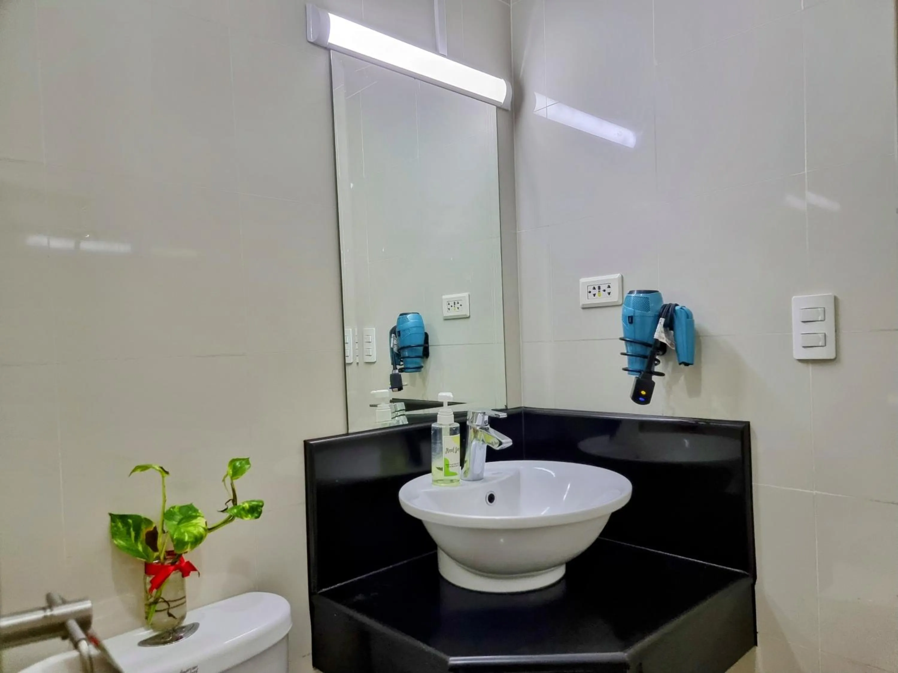 Bathroom in One Palm Tree Villas Condo Across NAIA Terminal 3