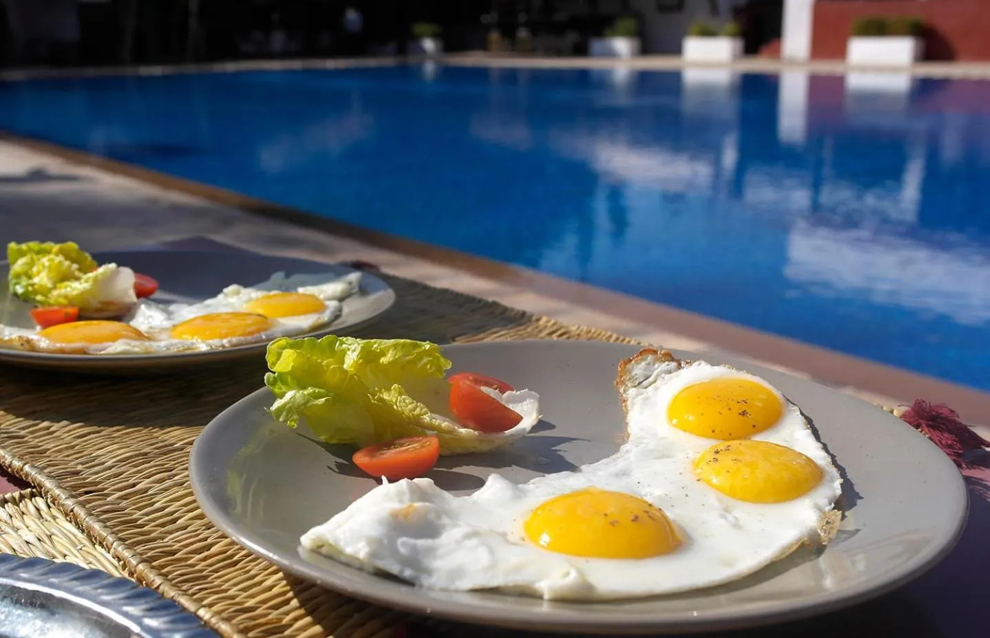 Restaurant/places to eat in Targafit Hotel & Hammam