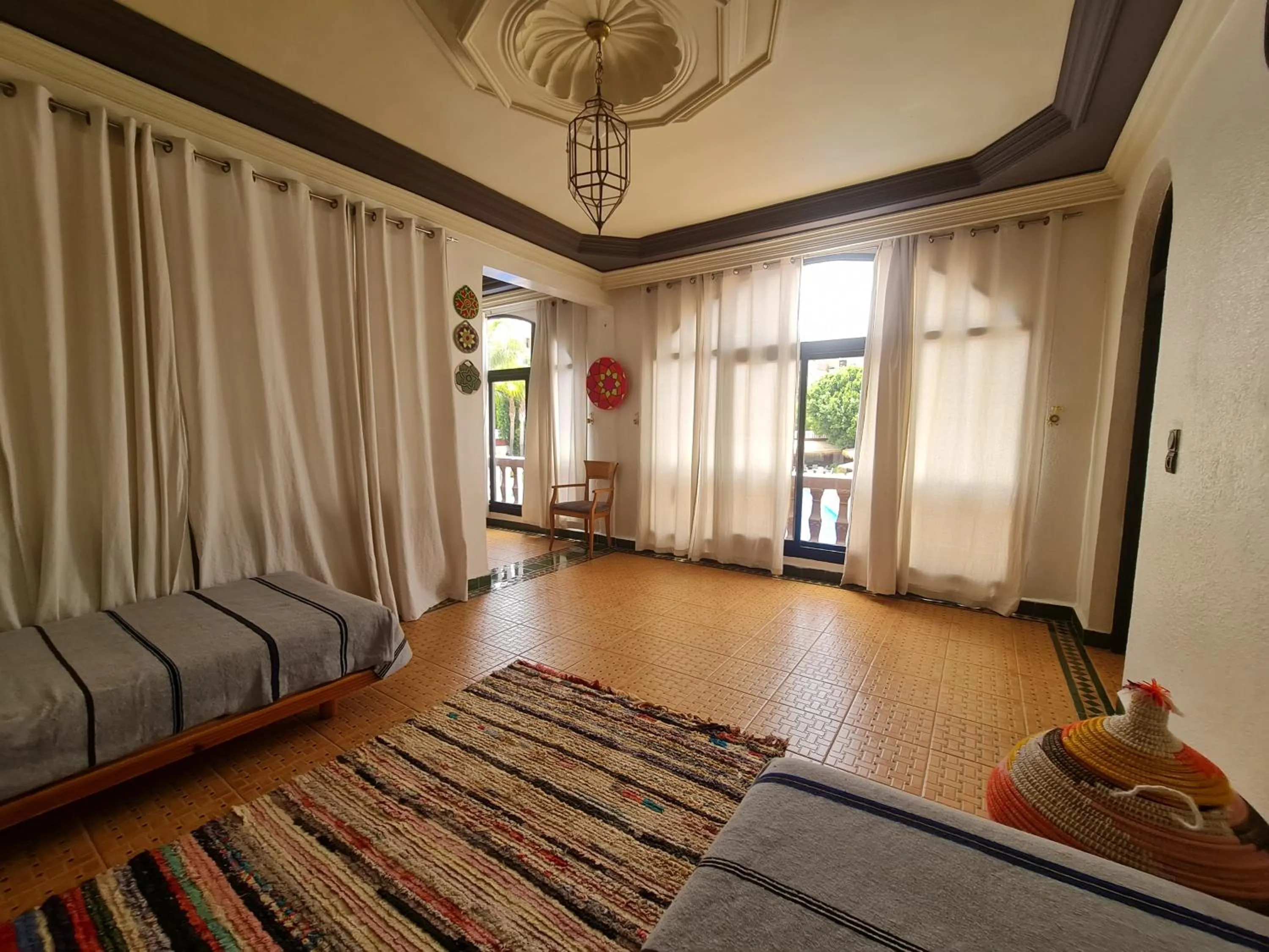 Bedroom, Bed in Targafit Hotel & Hammam