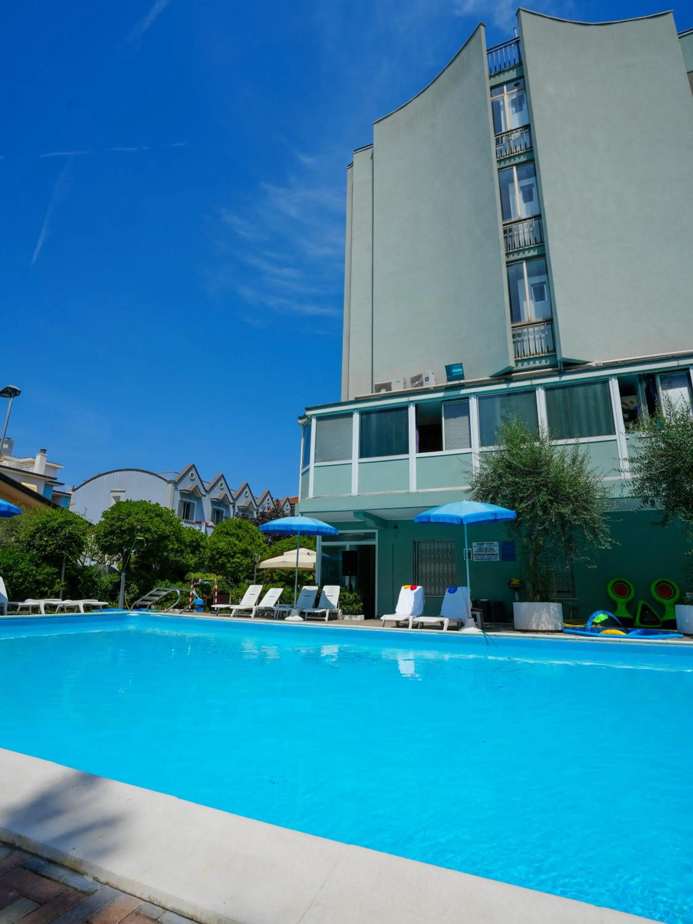 Property building in Dasamo Hotel - Dada Hotels