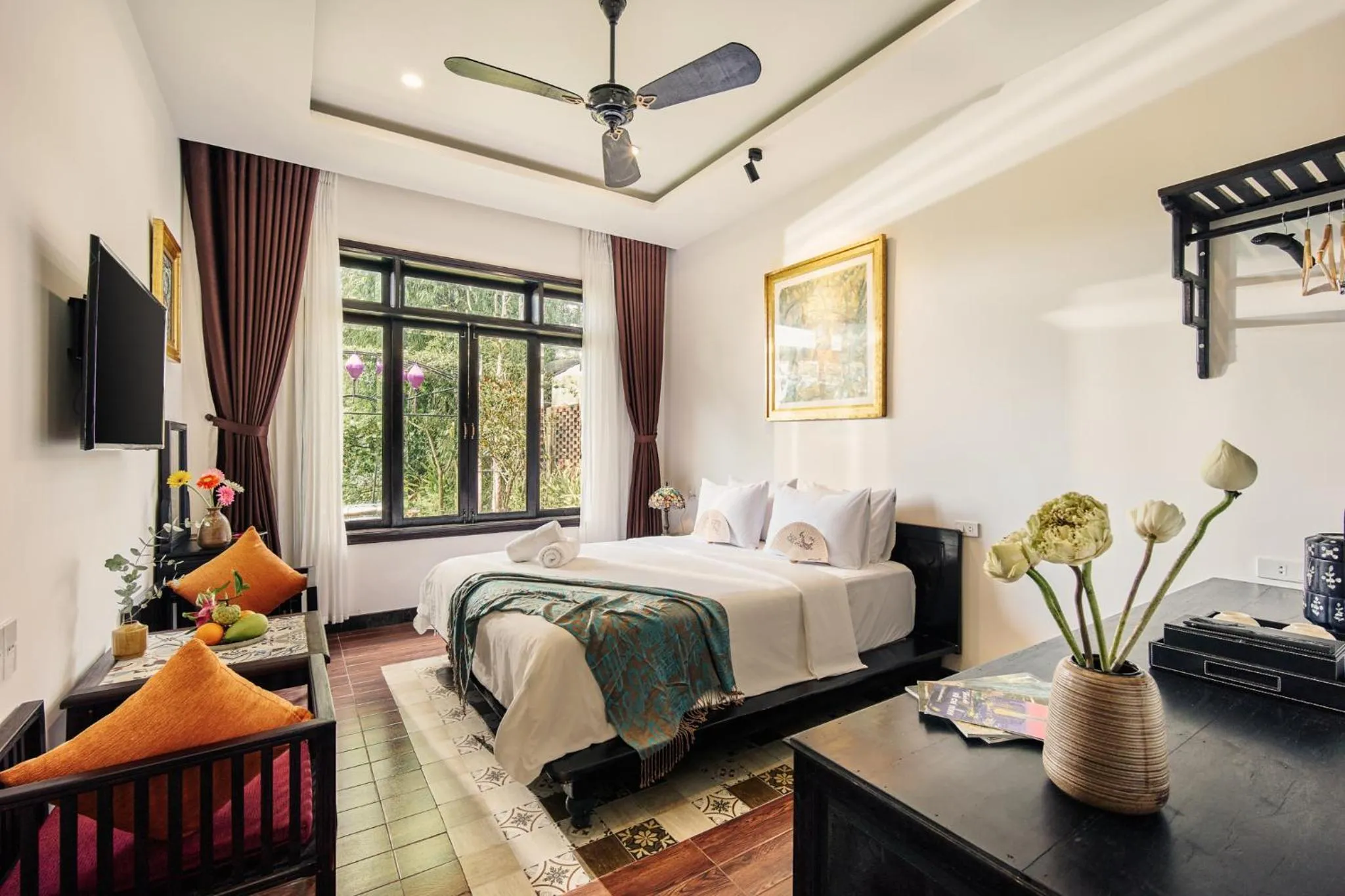 Photo of the whole room, Bed in Art Museum Villa Hoi An