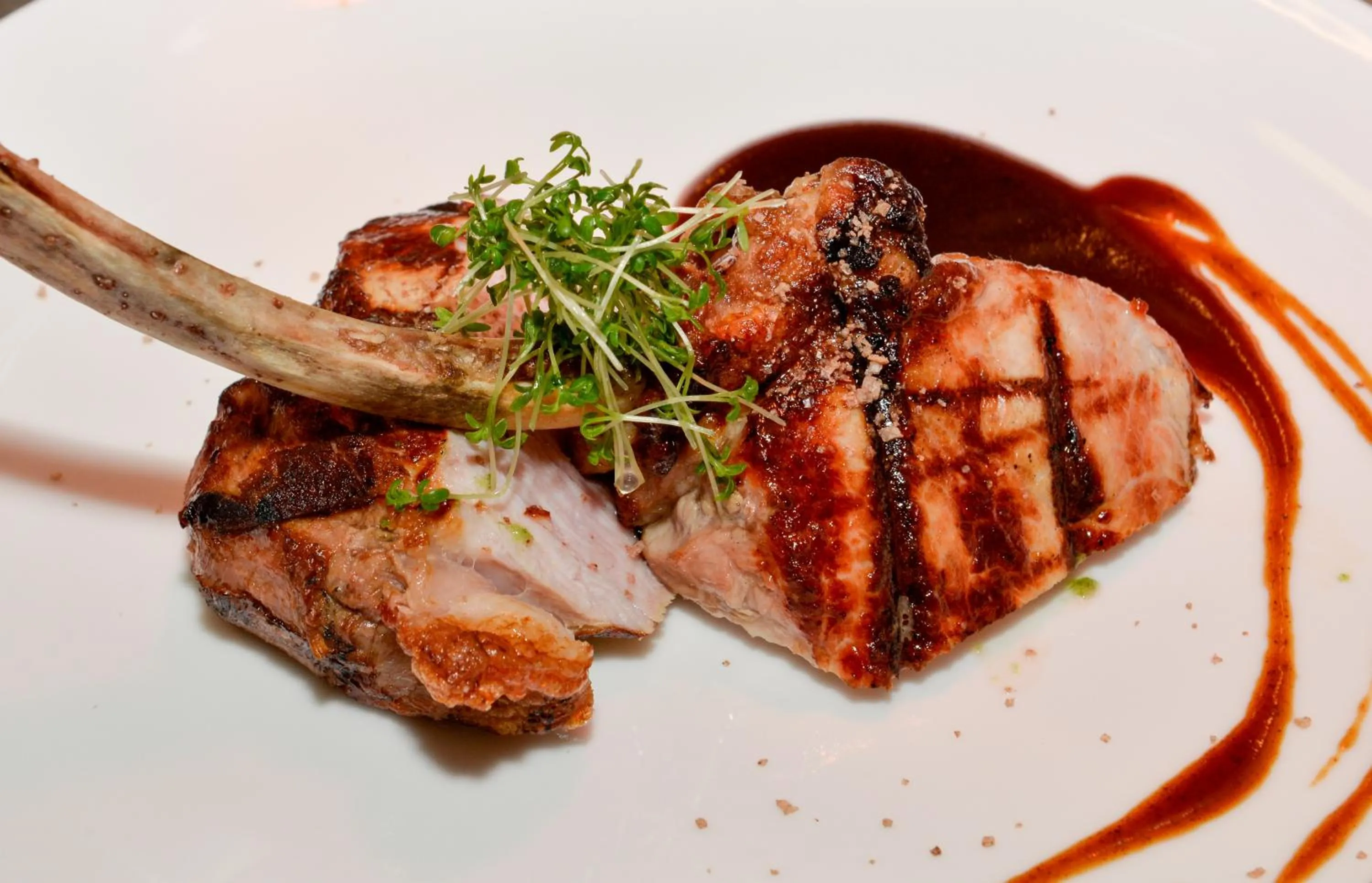 Restaurant/places to eat in VILLA NAJ