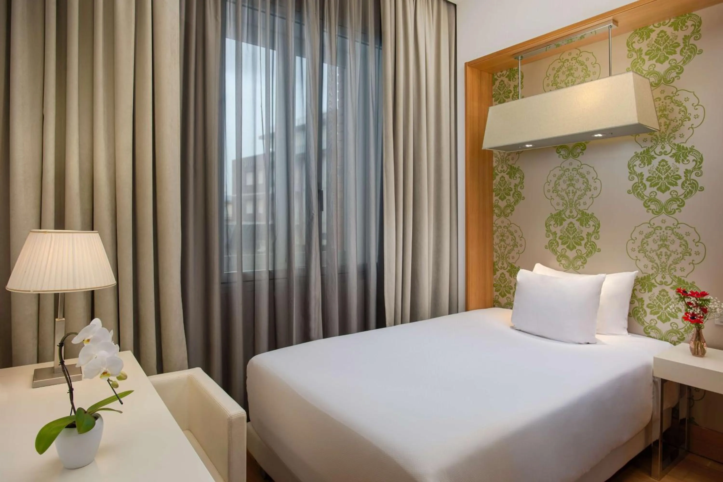 Superior Single Room in NH Pisa