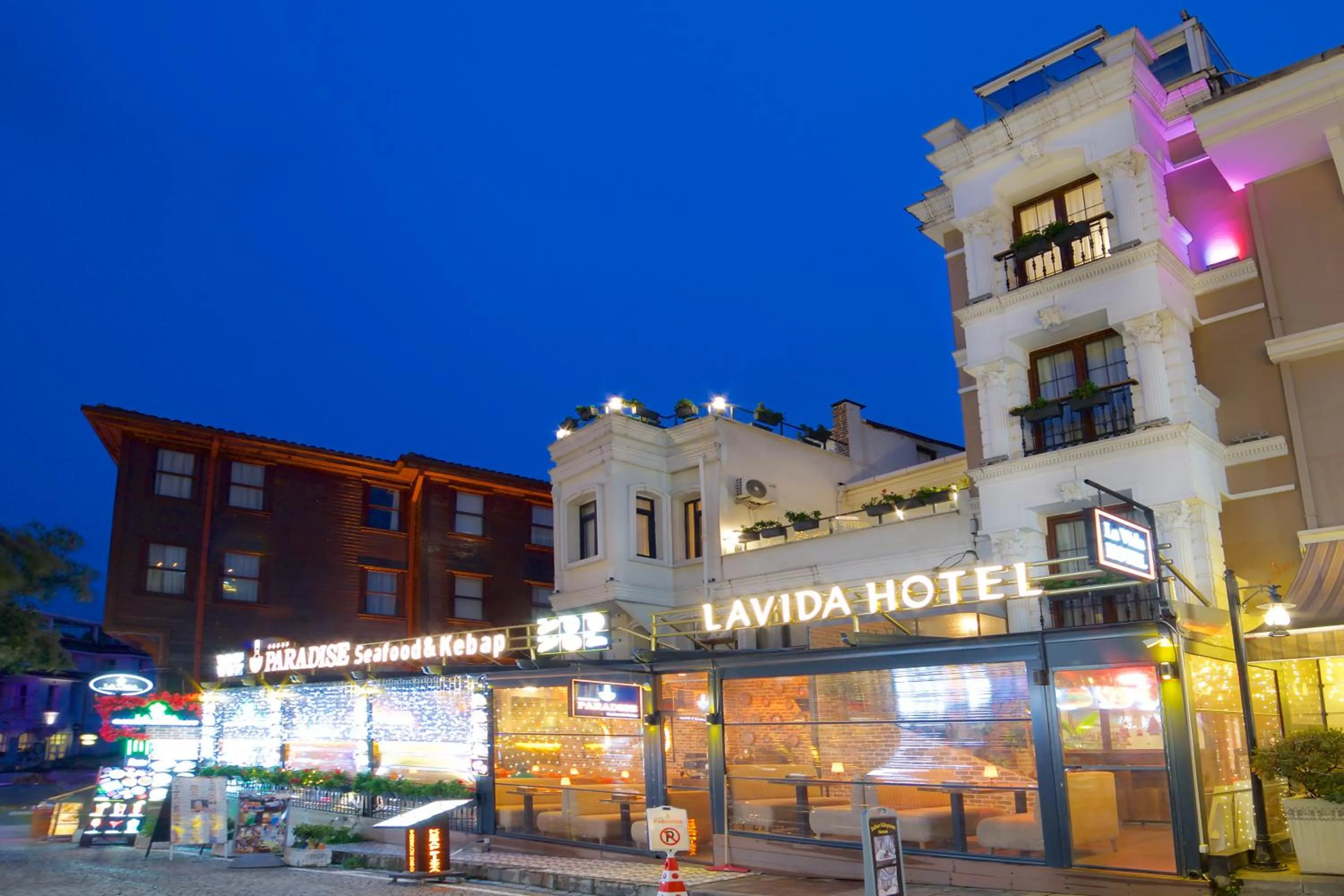 Property building in La Vida Old City Hotel